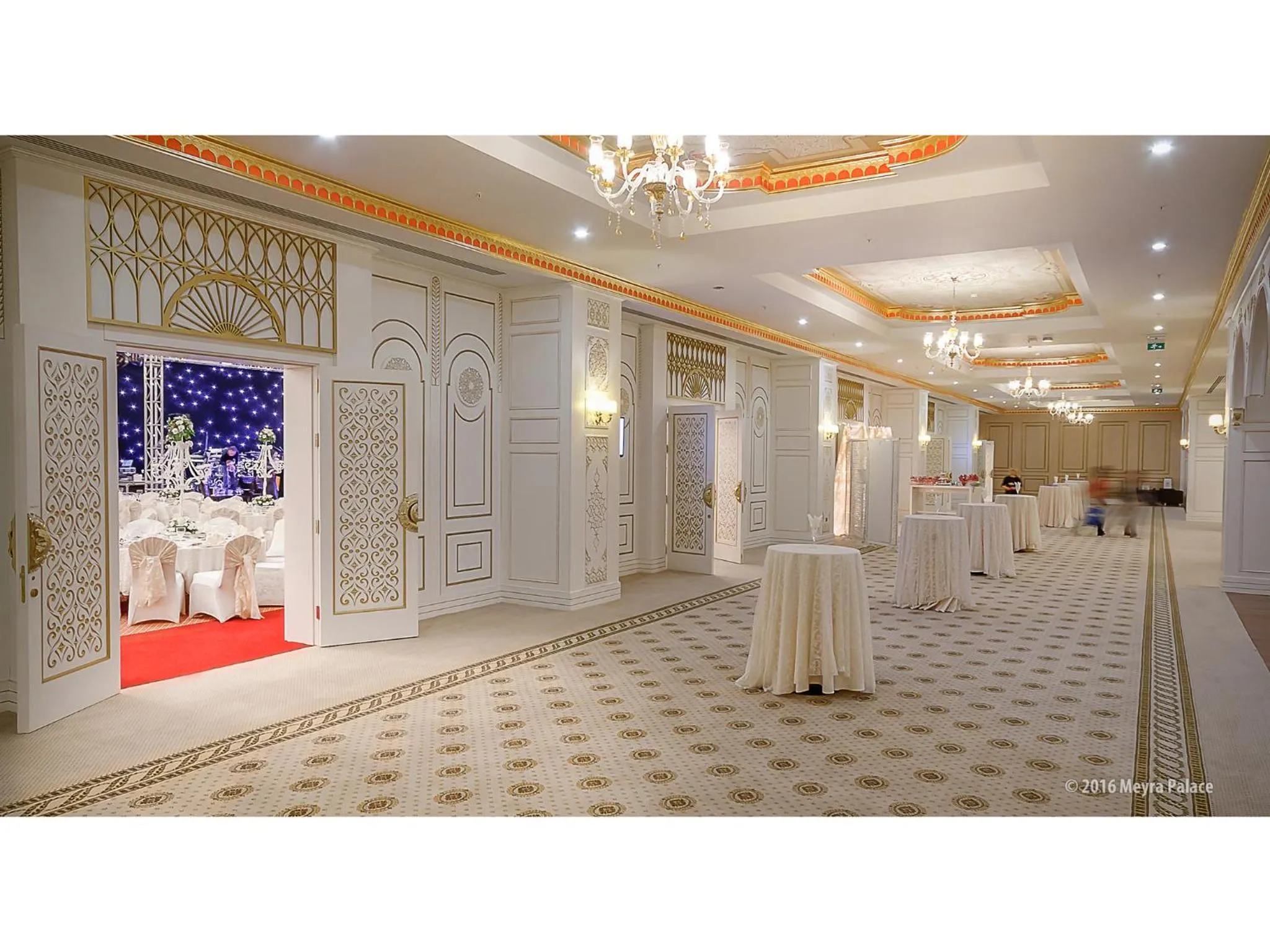 Meeting/conference room in Meyra Palace