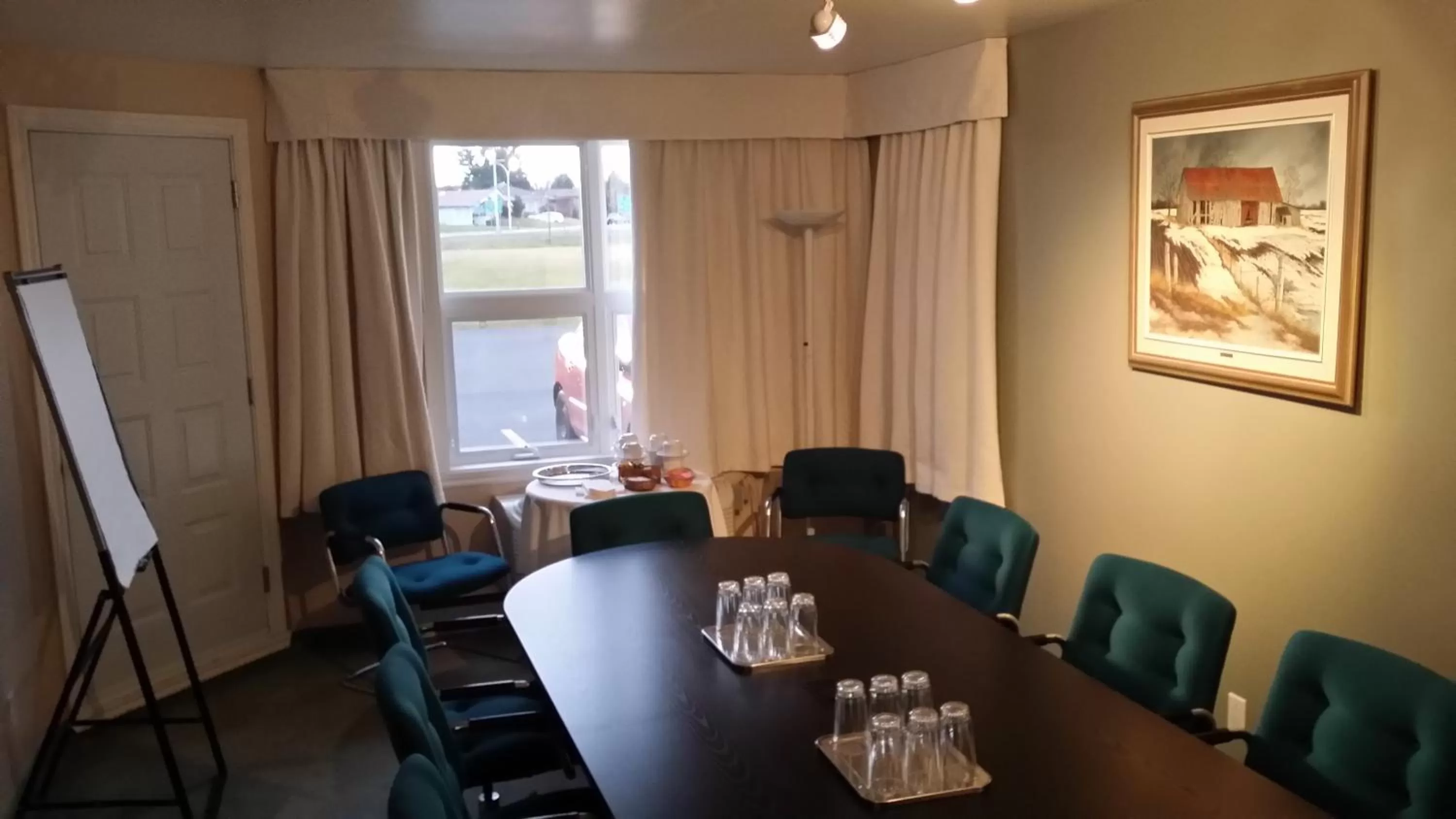 Dining Area in Auberge Harris