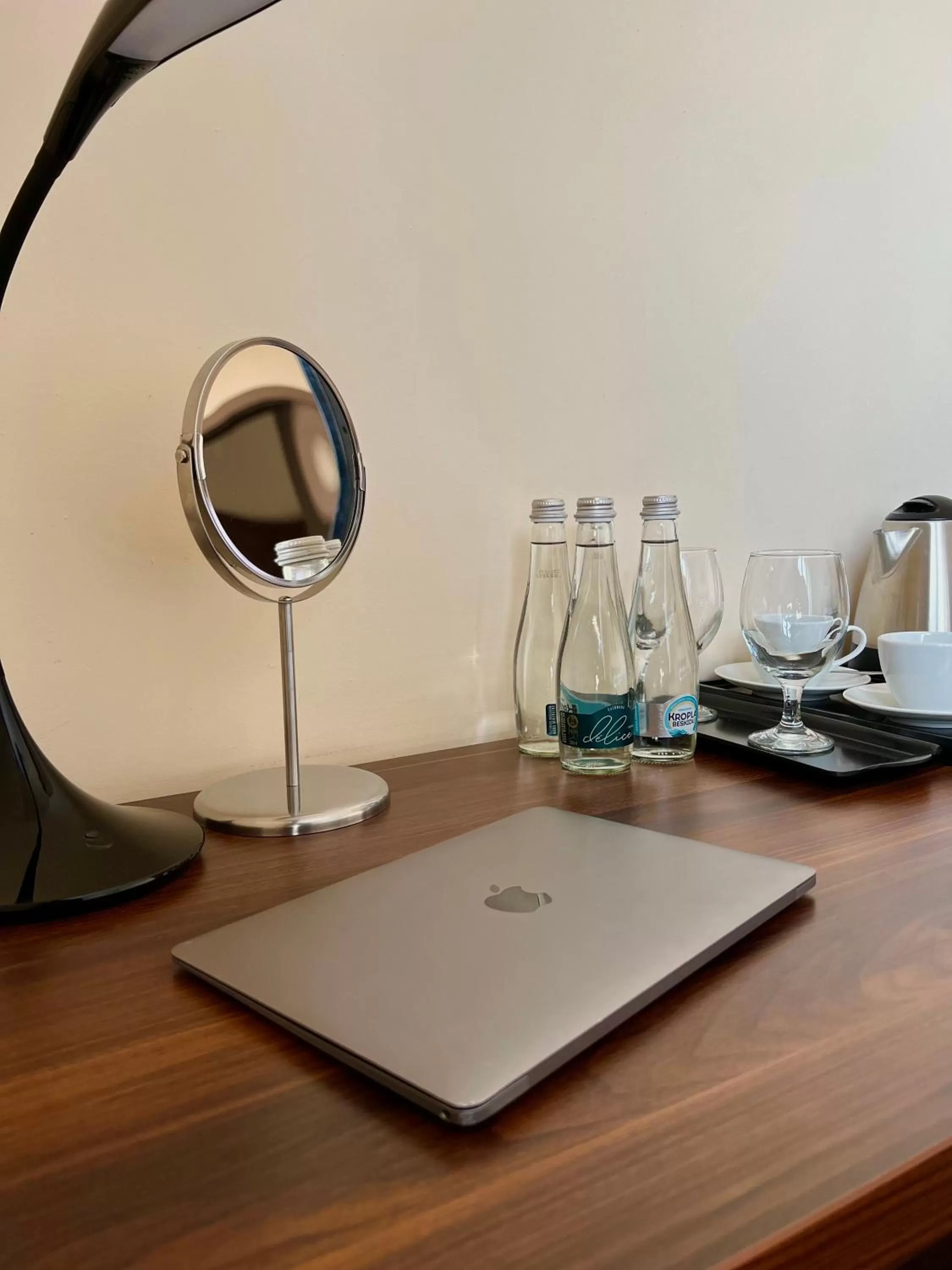 Coffee/tea facilities, Restaurant/Places to Eat in W Porcie