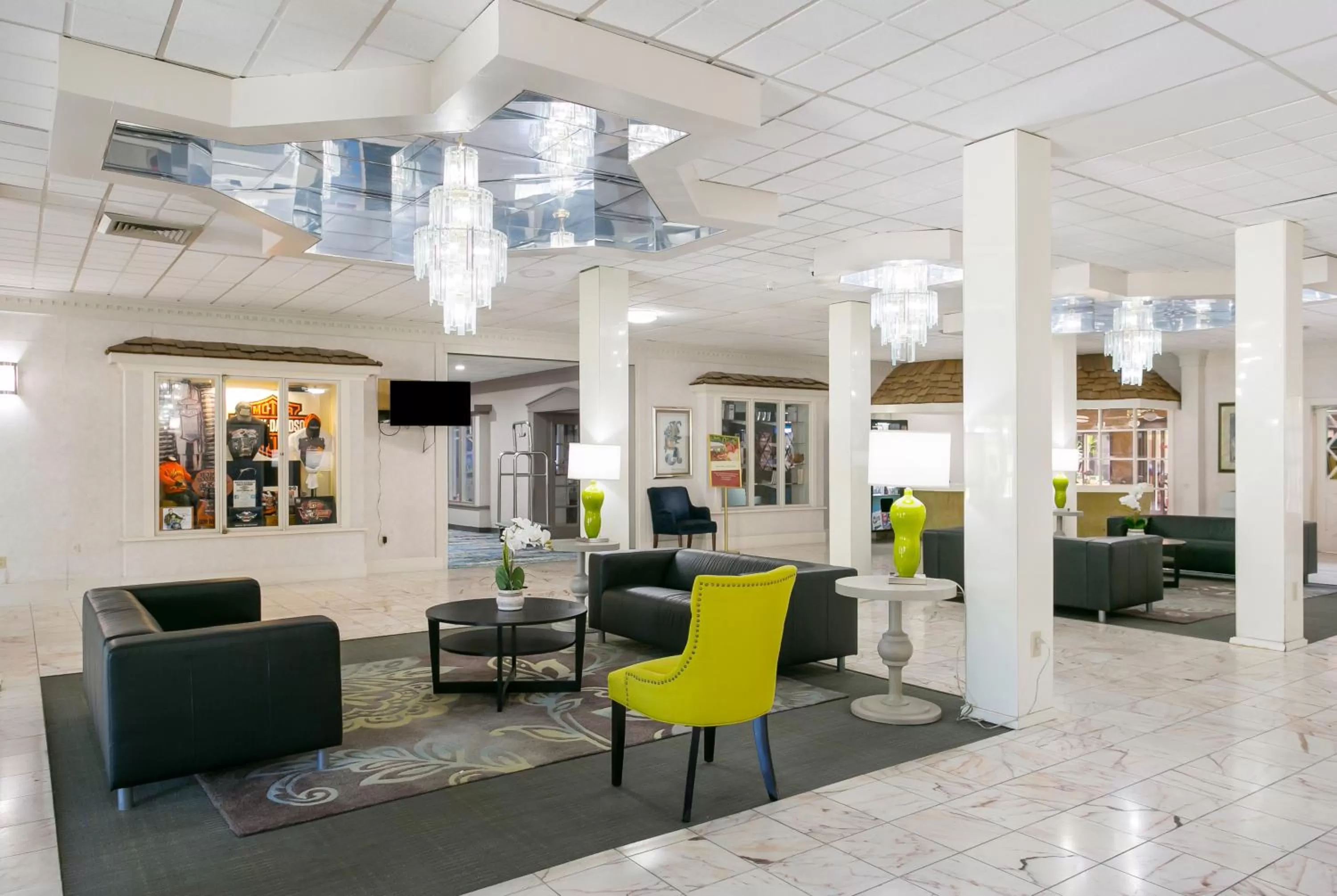 Lobby or reception in Eisenhower Hotel and Conference Center
