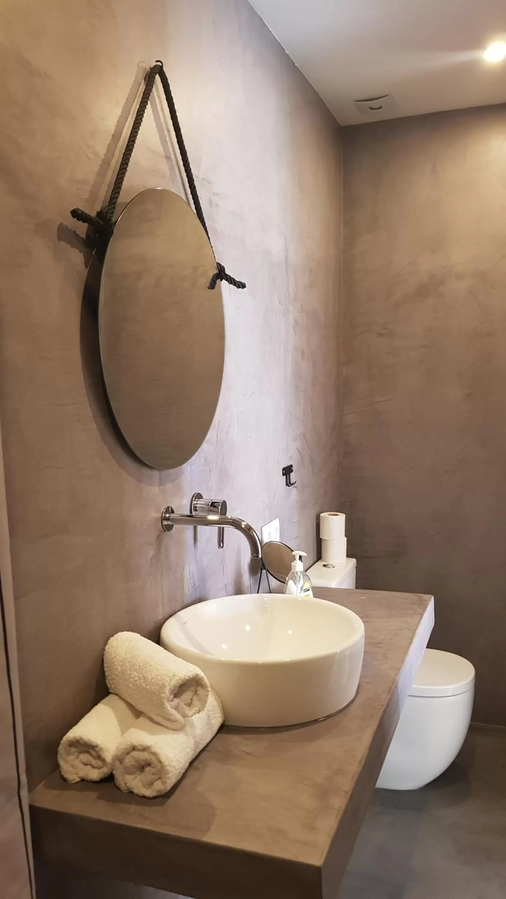 Trendy and Luxe B&B and Garden Suite