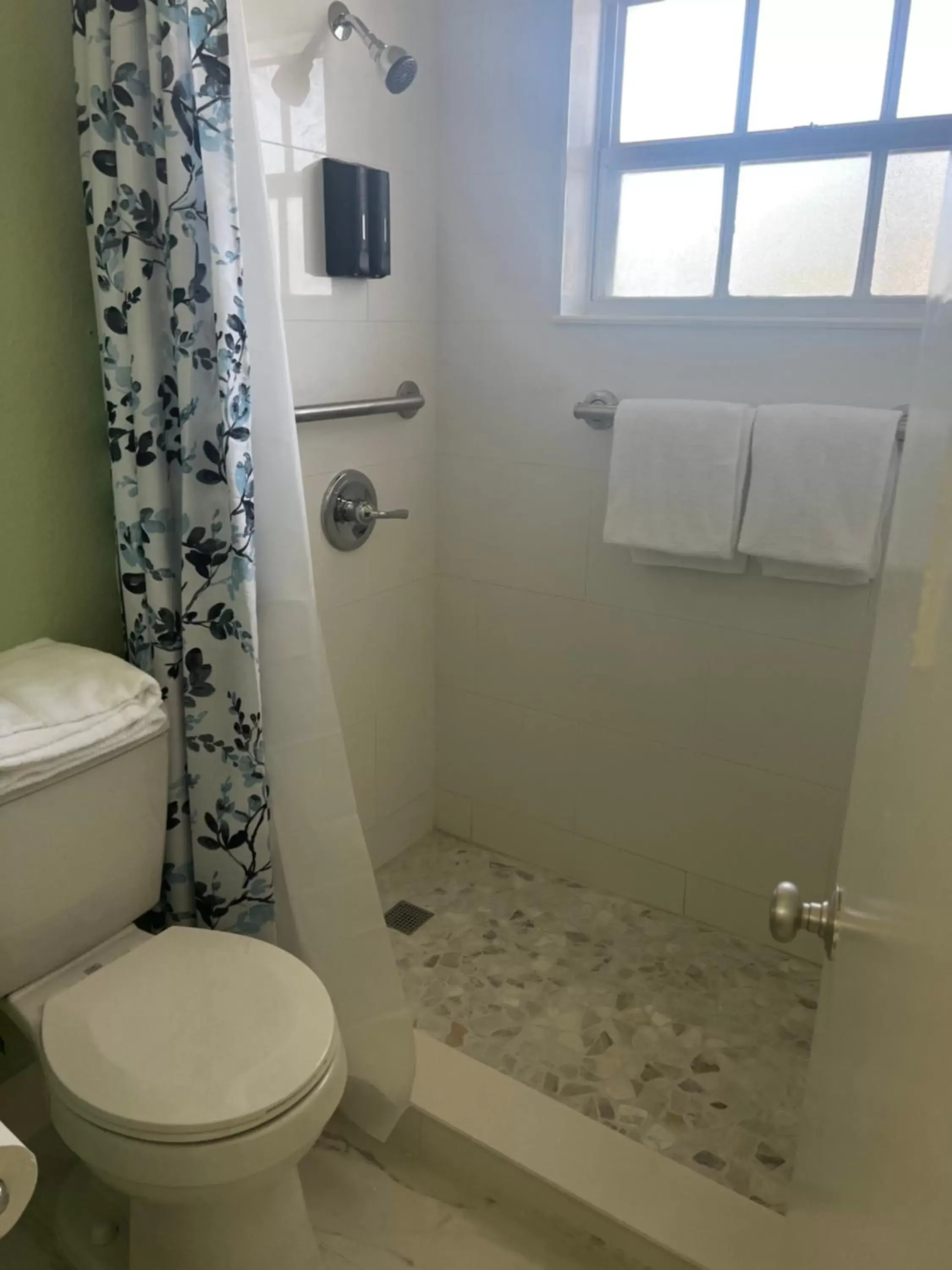 Standard Studio in Breezy Palms Resort Standard Studio in Breezy Palms Resort