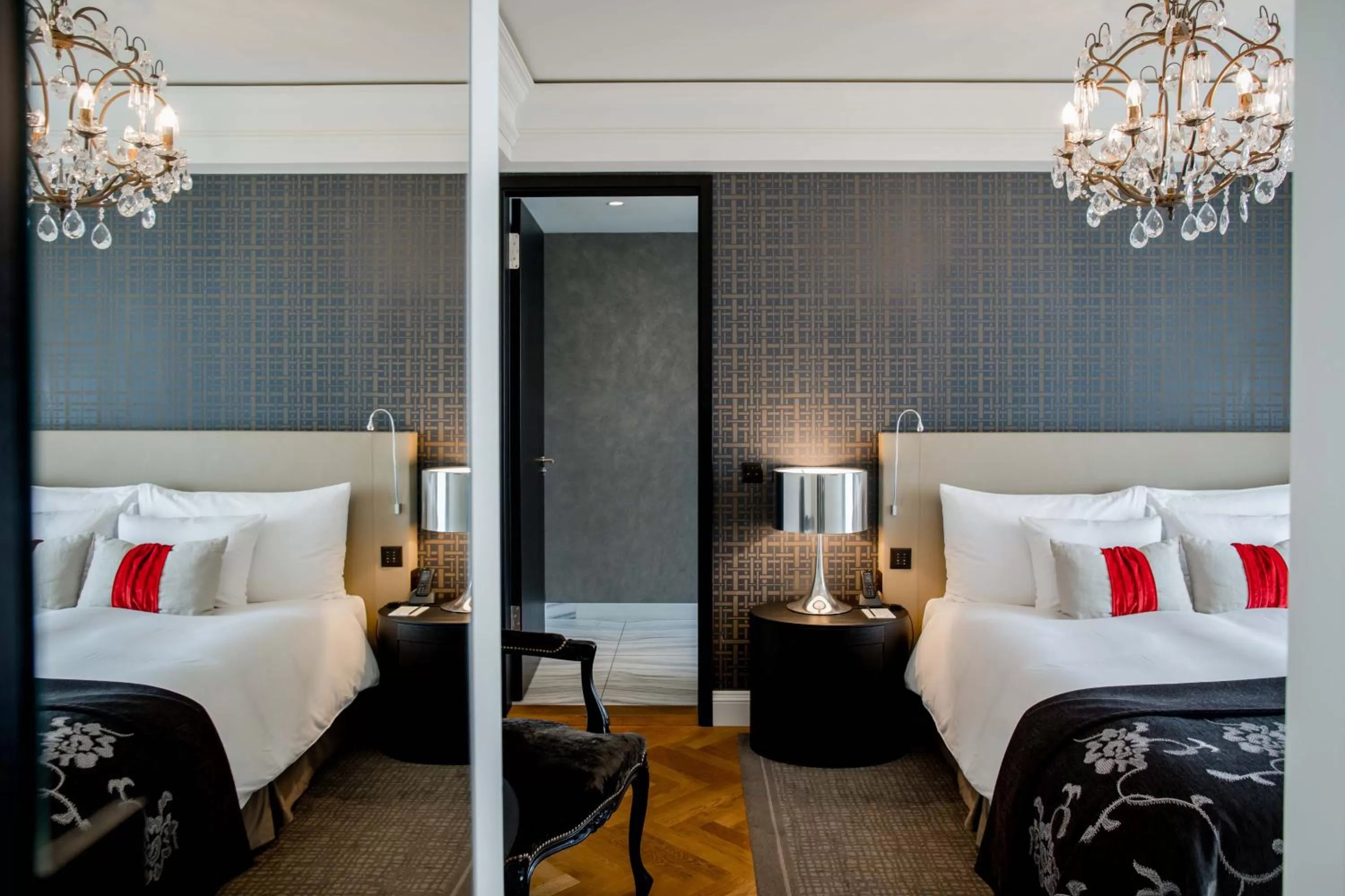 Photo of the whole room, Bed in Hotel Schweizerhof Bern & Spa