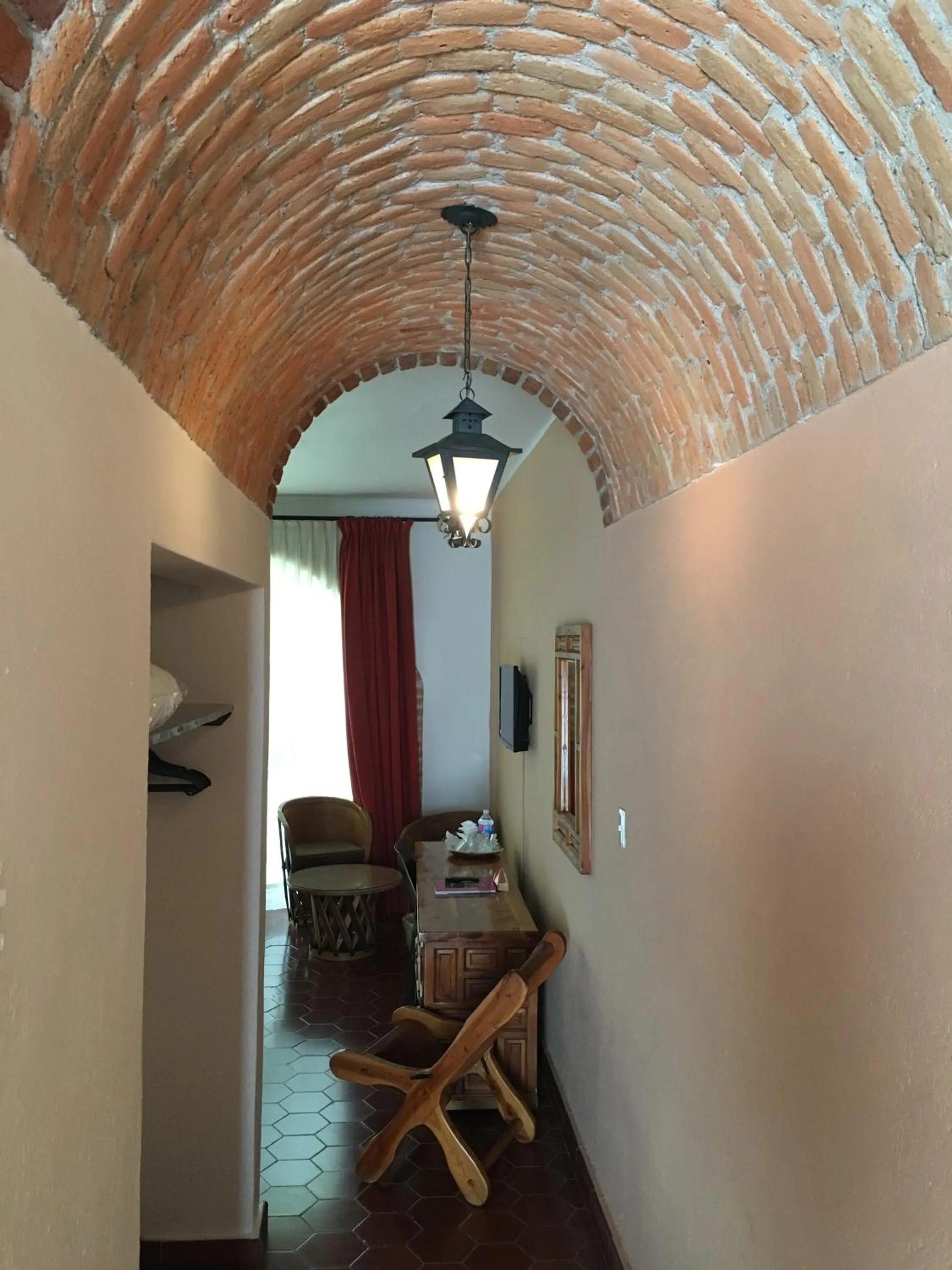 Bedroom, Seating Area in Rancho Hotel Atascadero