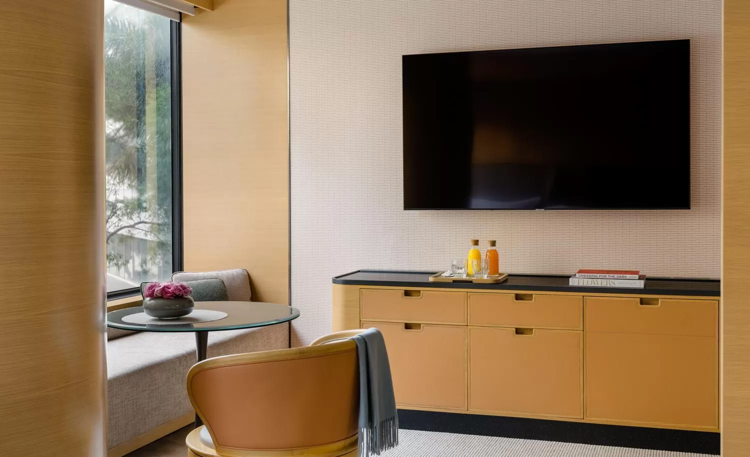 Seating area in Regent Hong Kong