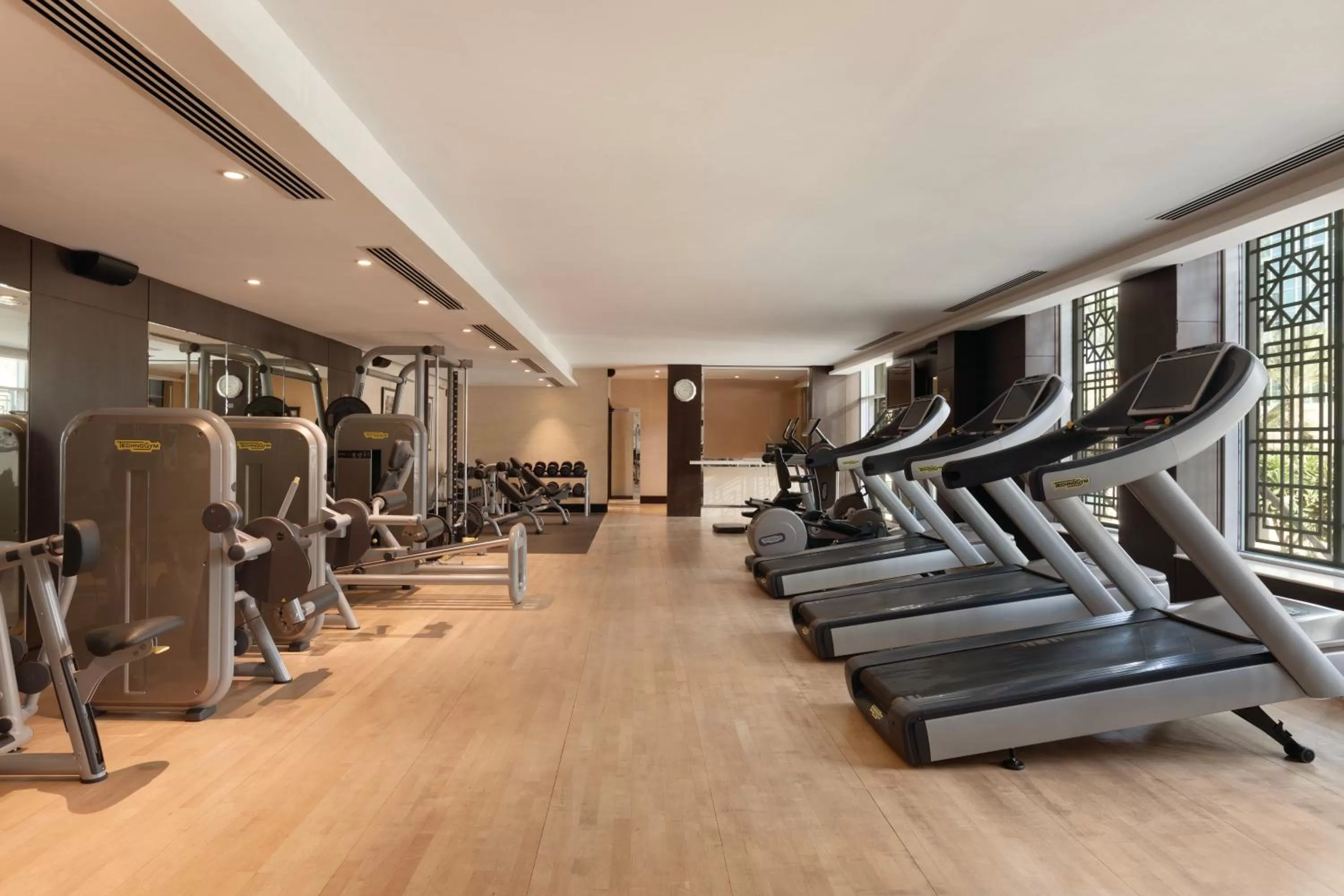 Fitness centre/facilities in Ramada by Wyndham Downtown Dubai