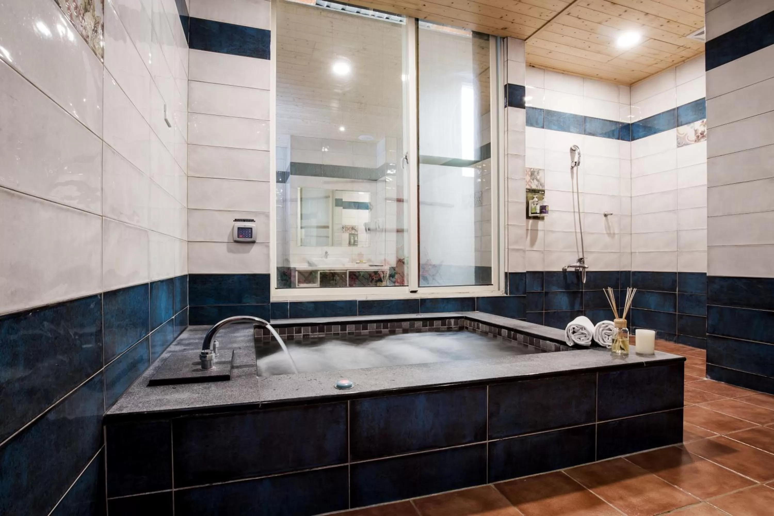 Bathroom in Duo Romance Hotel