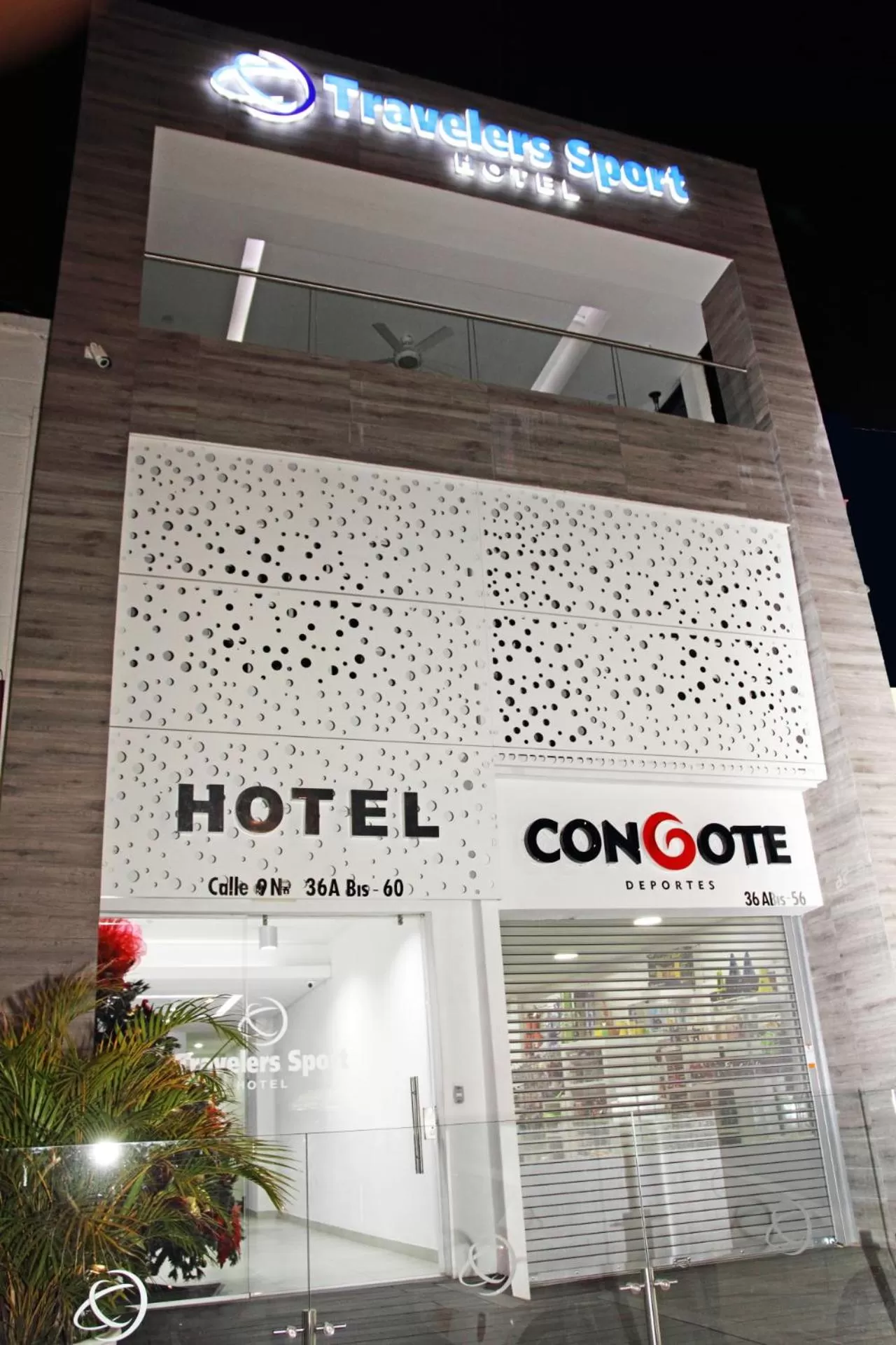 Off site in Hotel Travelers Sport