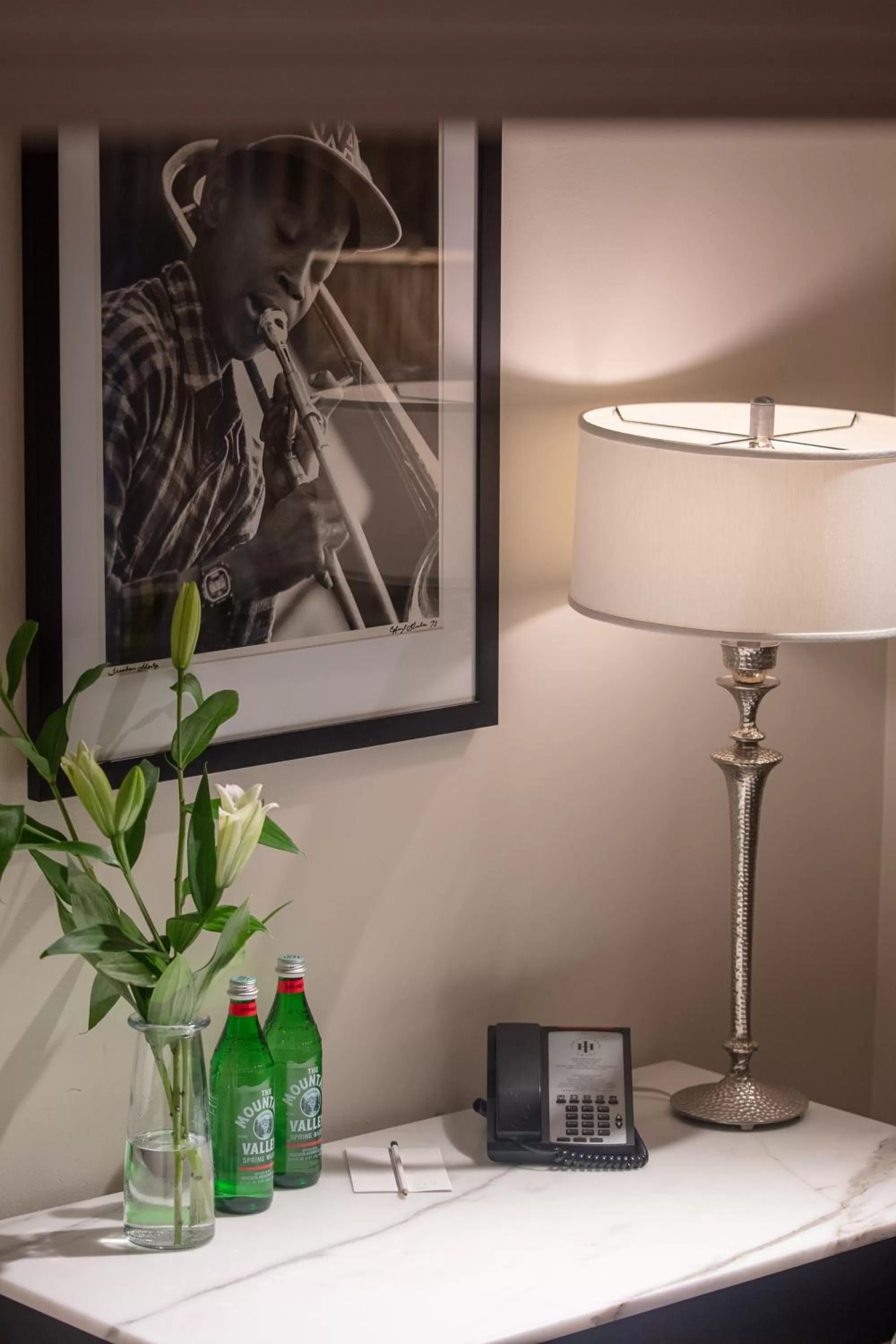 Seating area in International House Hotel