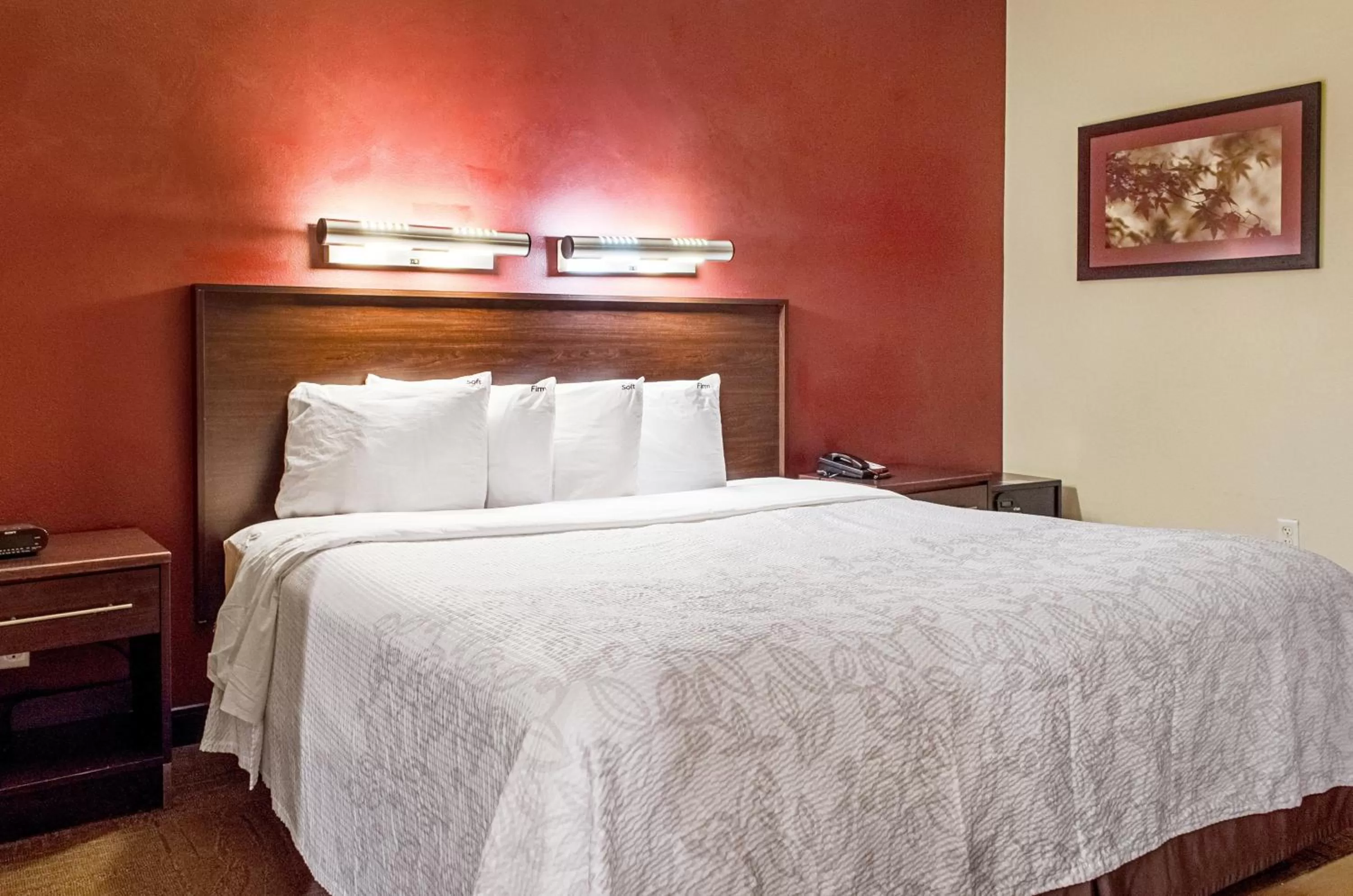  Suite King Room Smoke Free in Red Roof Inn PLUS+ Henderson