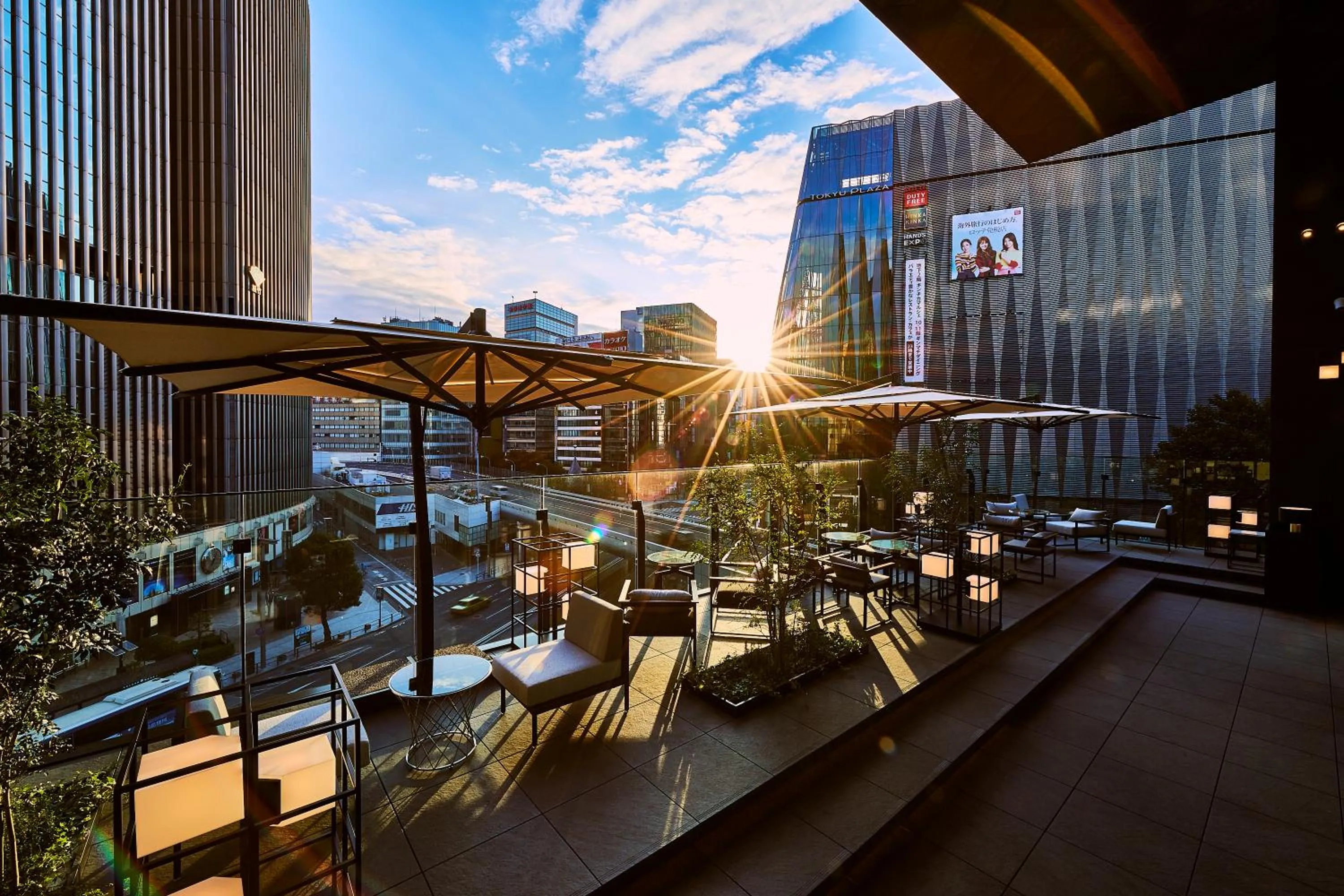 Balcony/Terrace in The Gate Hotel Tokyo by Hulic