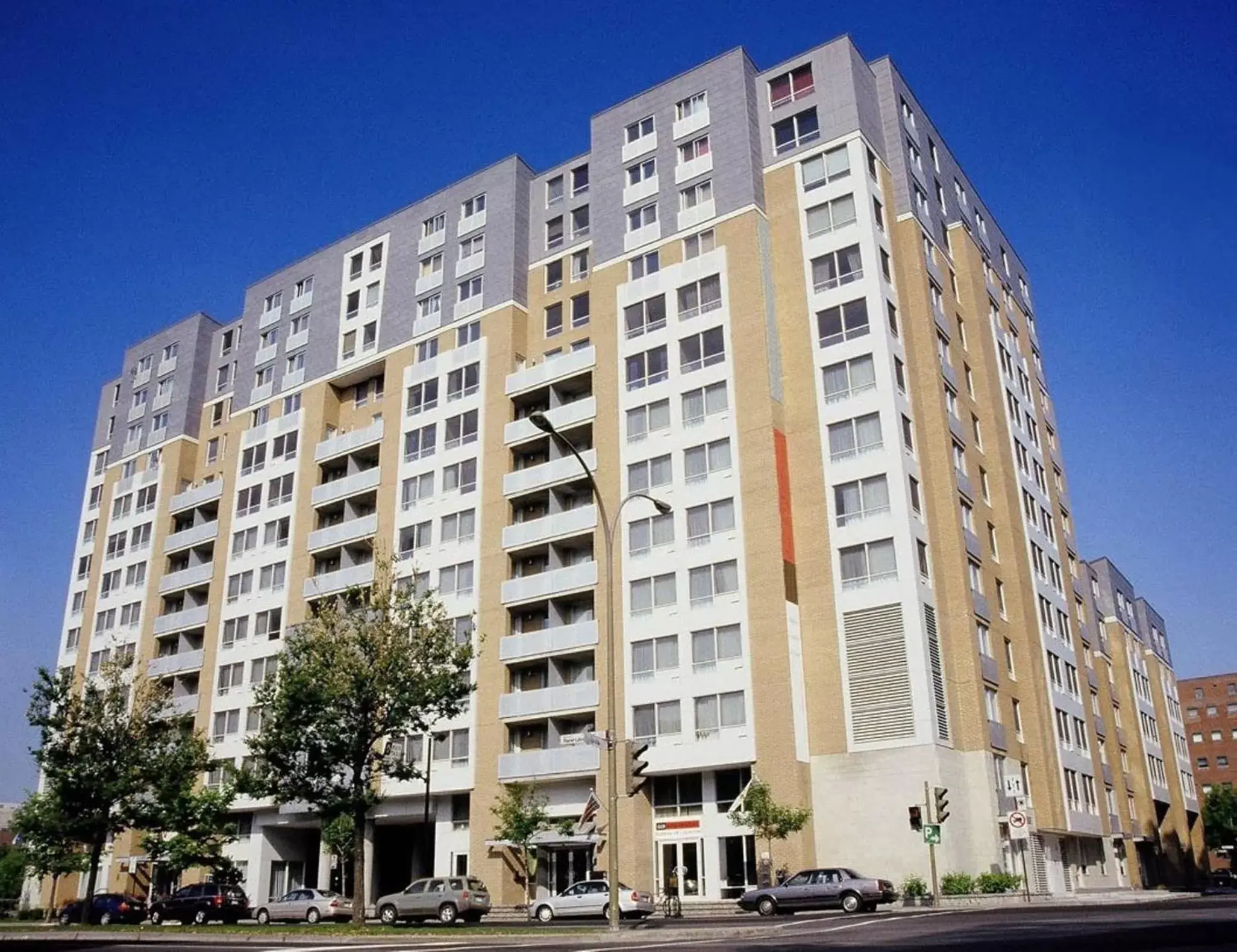 Hotel Faubourg Montreal Centre-Ville Downtown Hotel Faubourg Montreal Centre-Ville Downtown