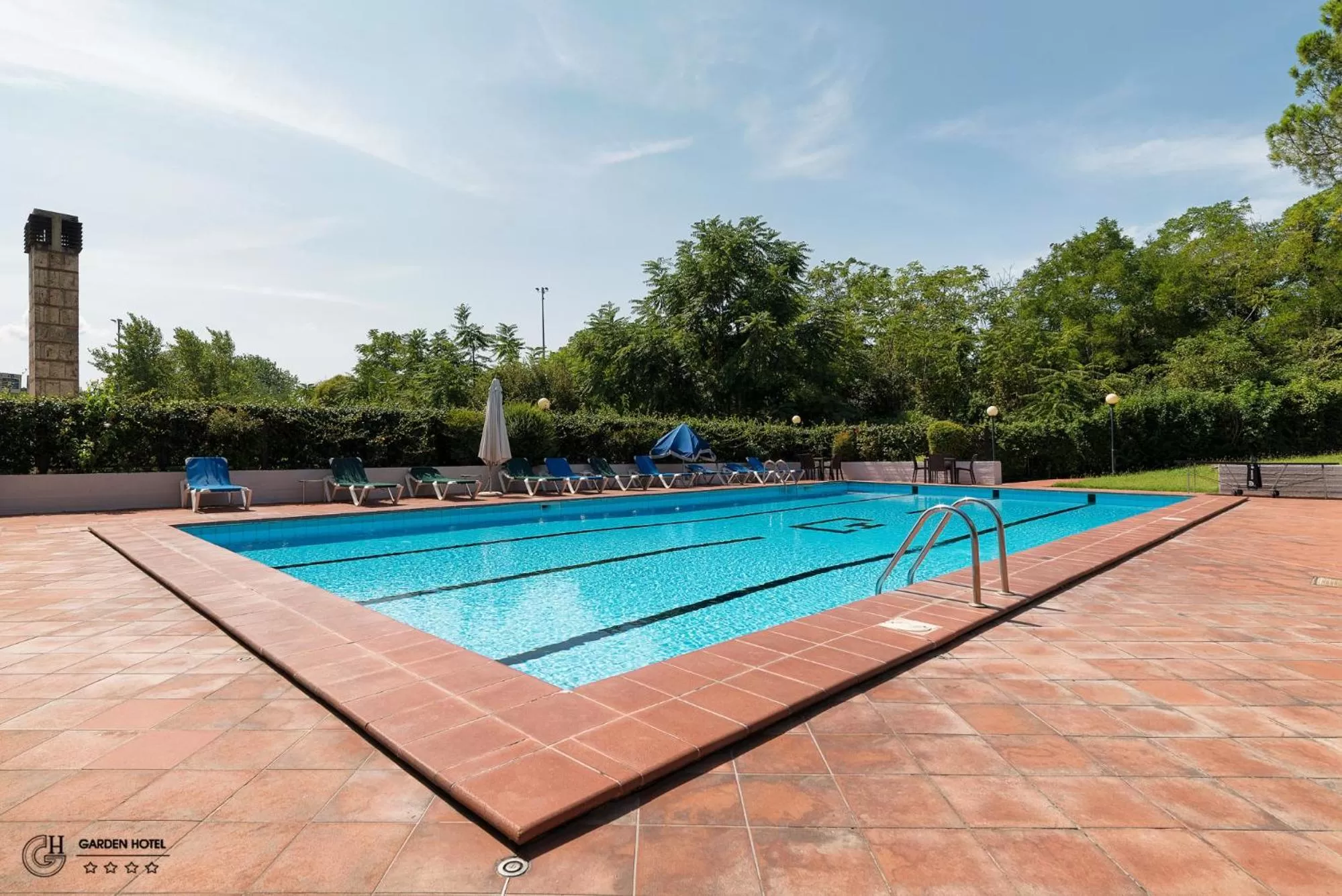 Swimming pool in Hotel Garden Terni