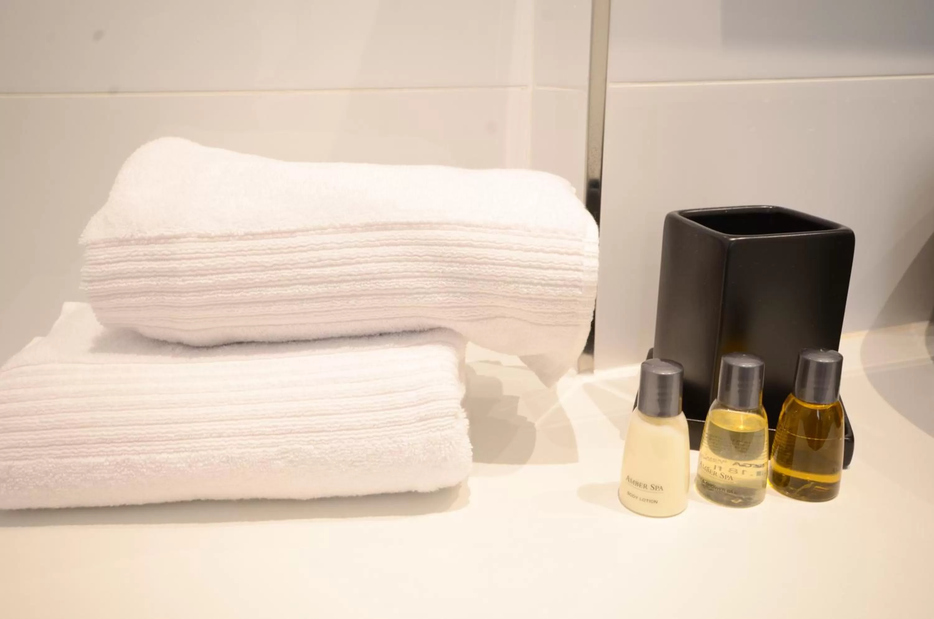 Bathroom, Bed in Hotel Da Felice