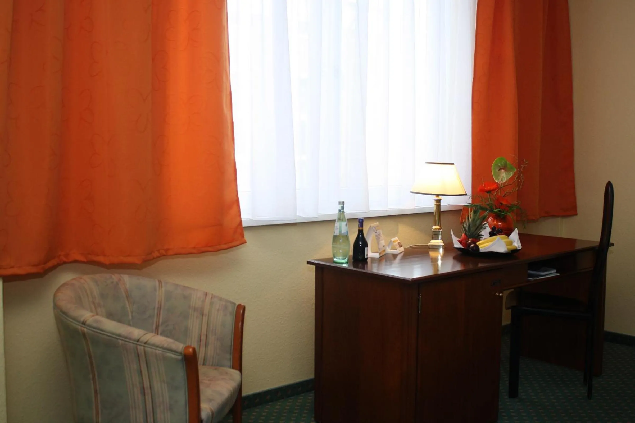 Seating area in Quick Hotel Dresden West