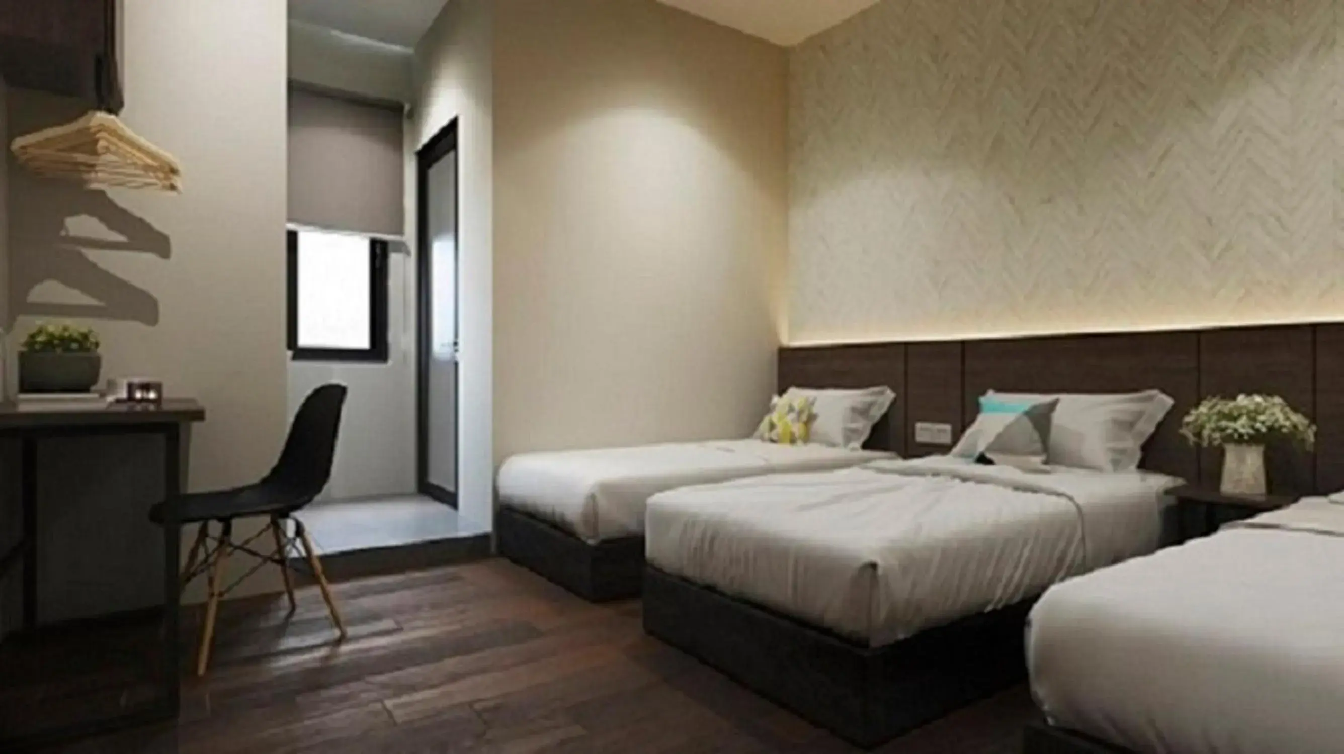 Triple Room with View in The Square Hotel Triple Room with View in The Square Hotel