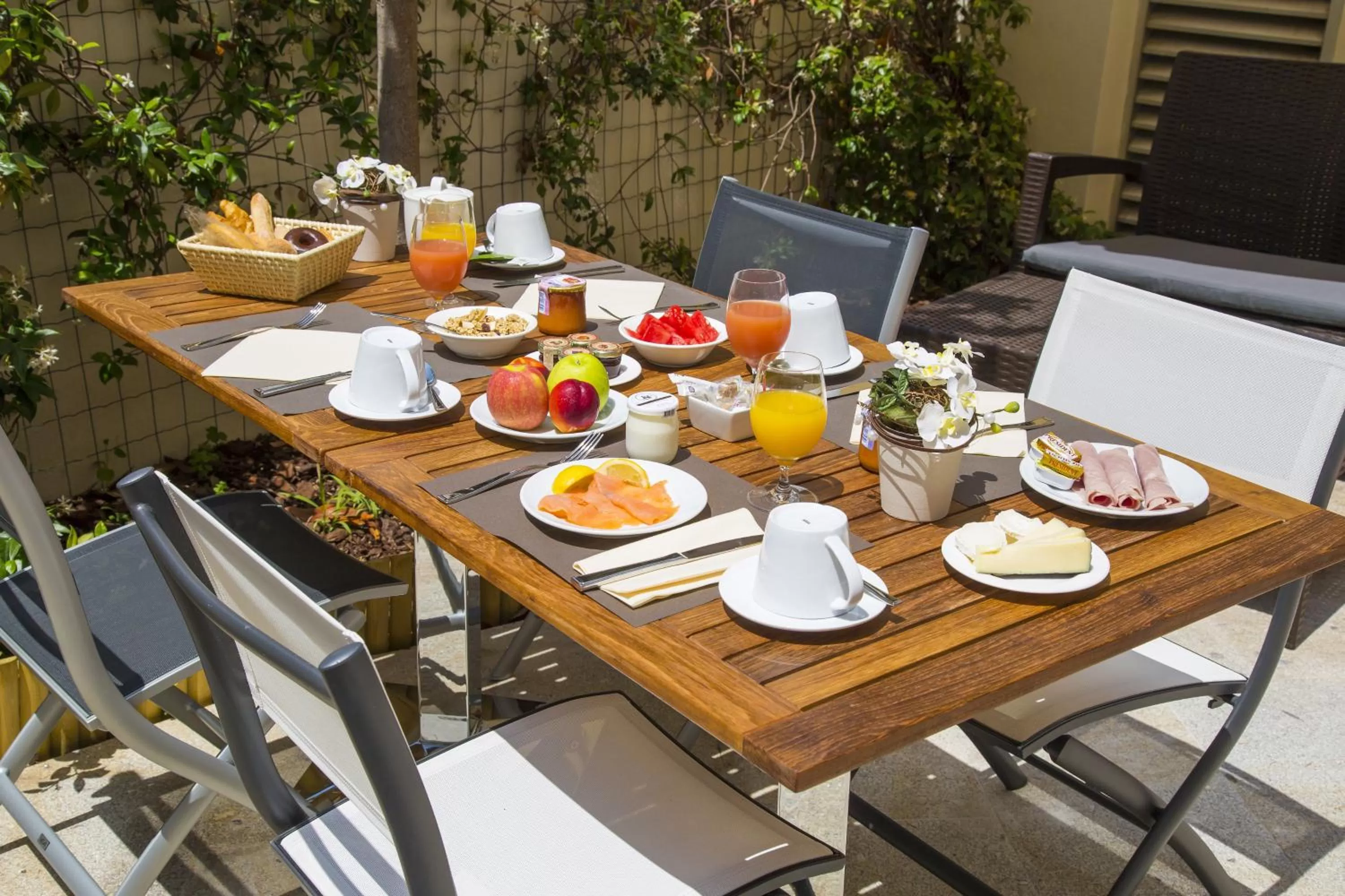 Patio in Cristal Hôtel & Spa