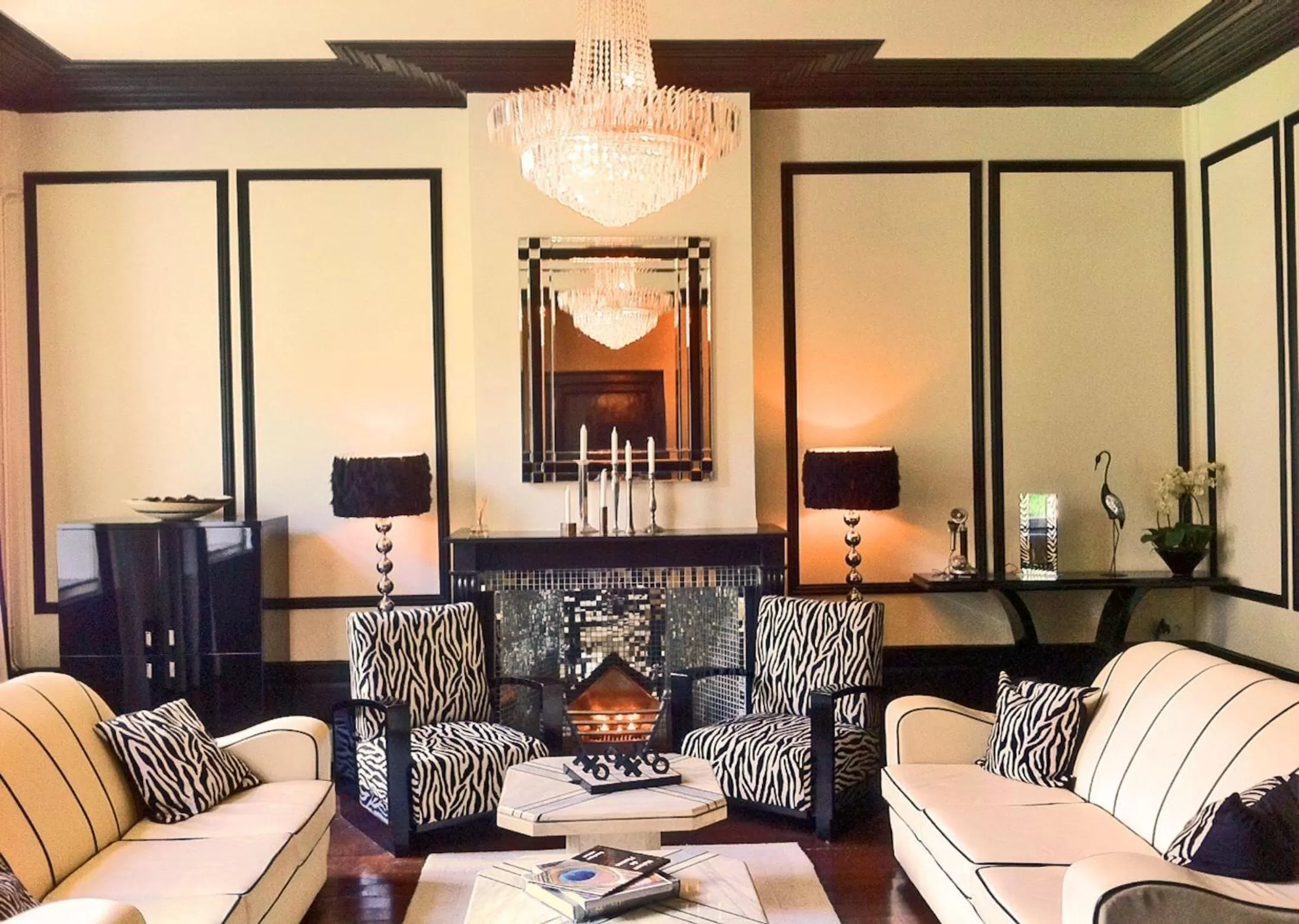 Lounge or bar in Maison De Plumes