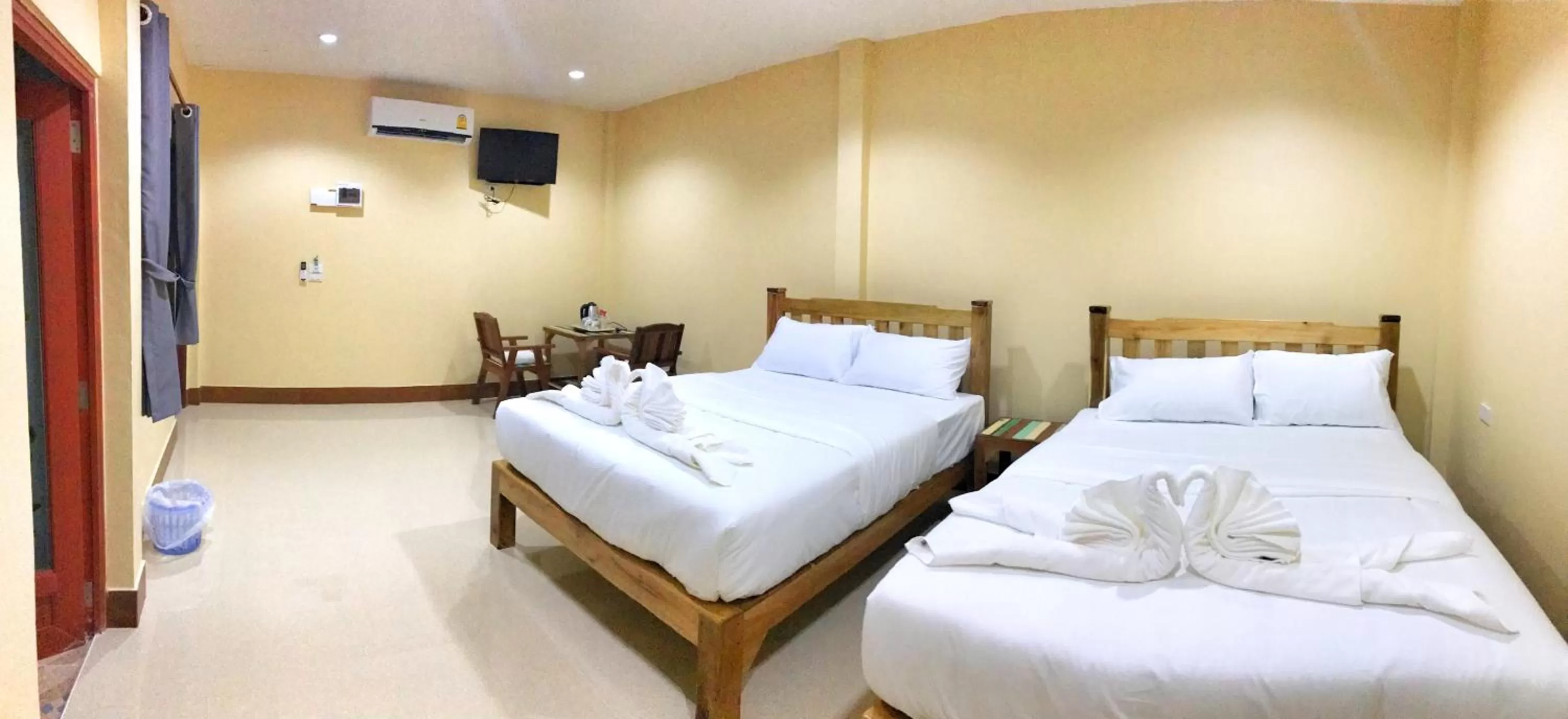 Bed in Huan Soontaree