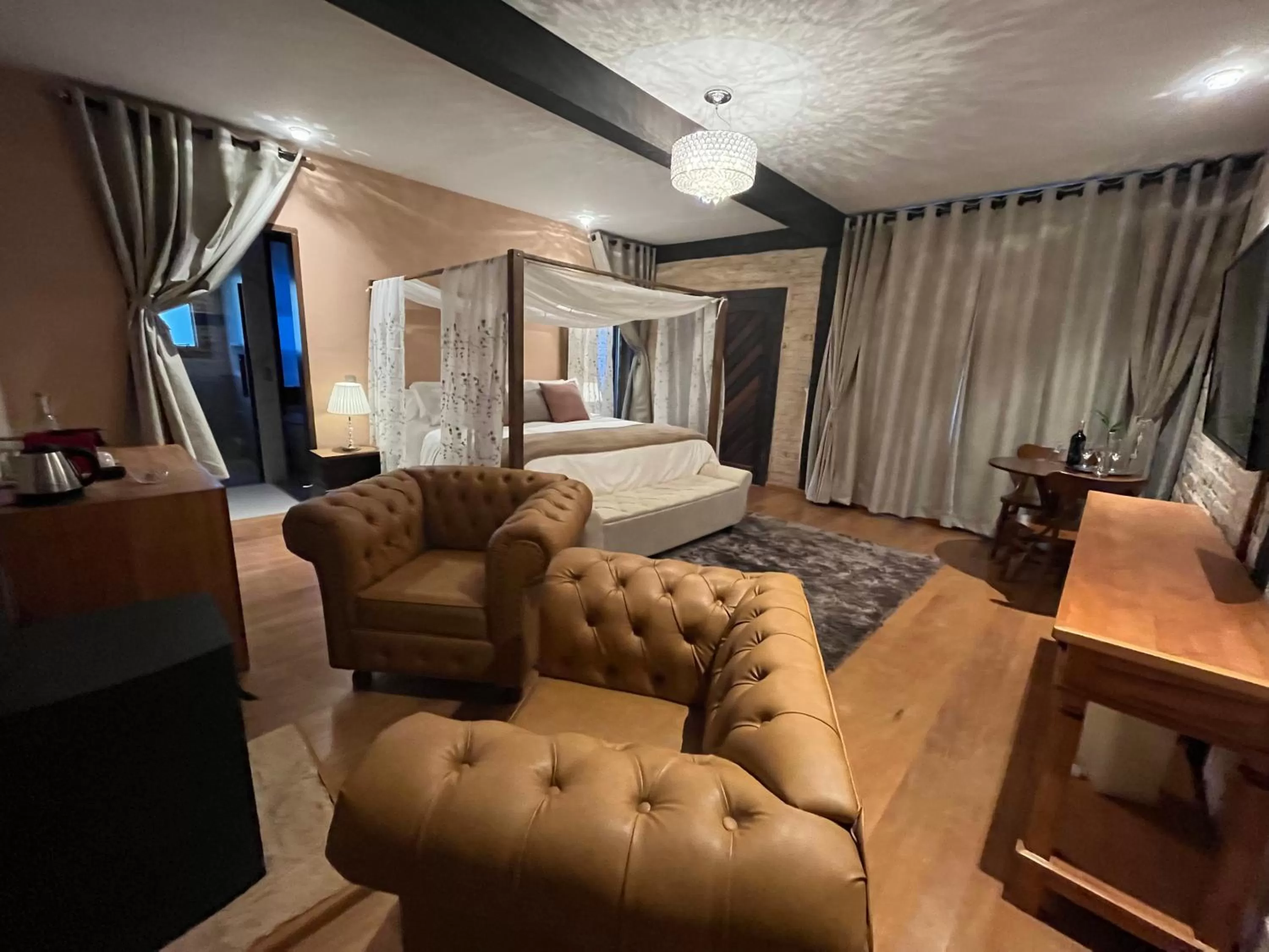 Photo of the whole room, Bed in Pousada Dona Bendita