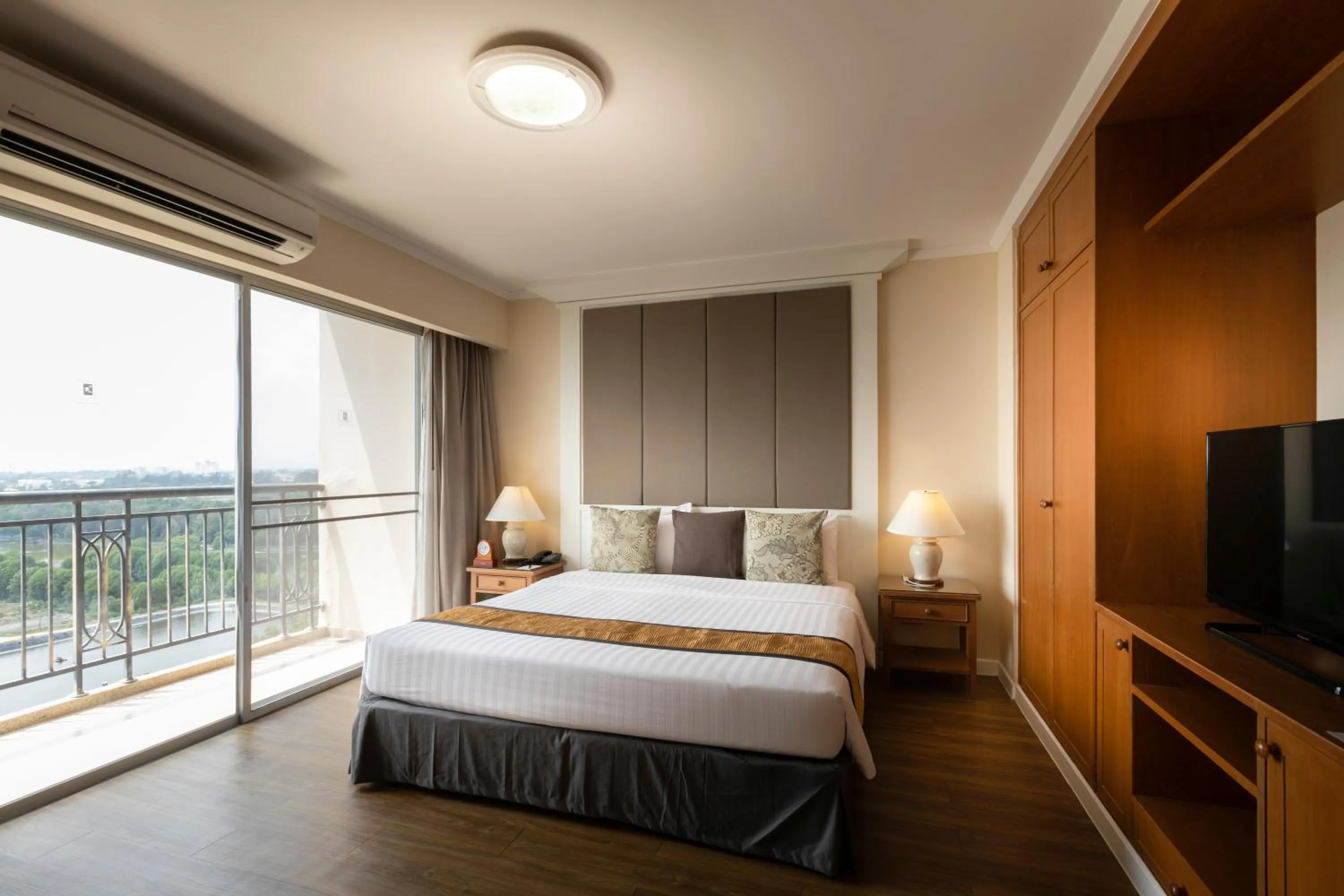 Bed in Kantary Bay Hotel And Serviced Apartment Rayong