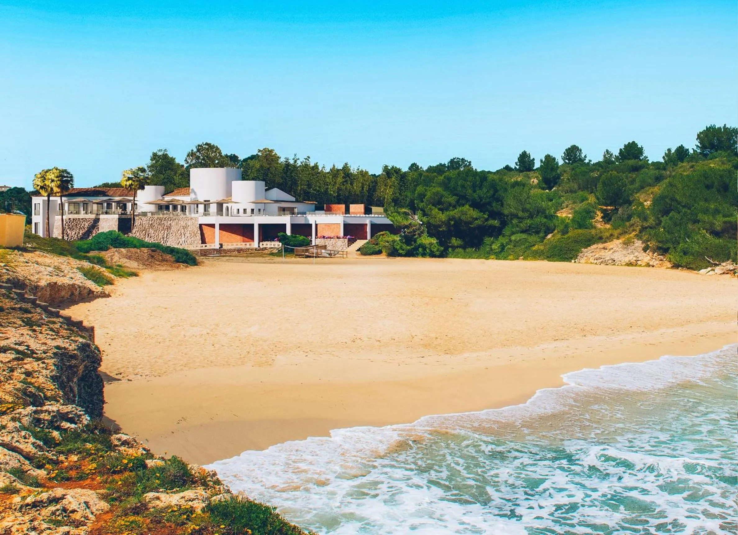 Beach in Iberostar Waves Cala Domingos All Inclusive