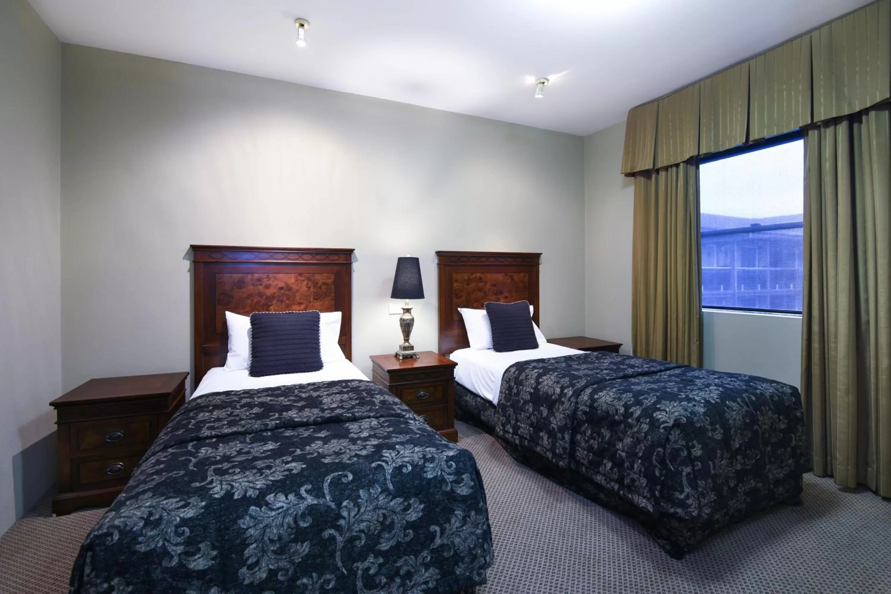 Bedroom, Bed in Rydges Armidale