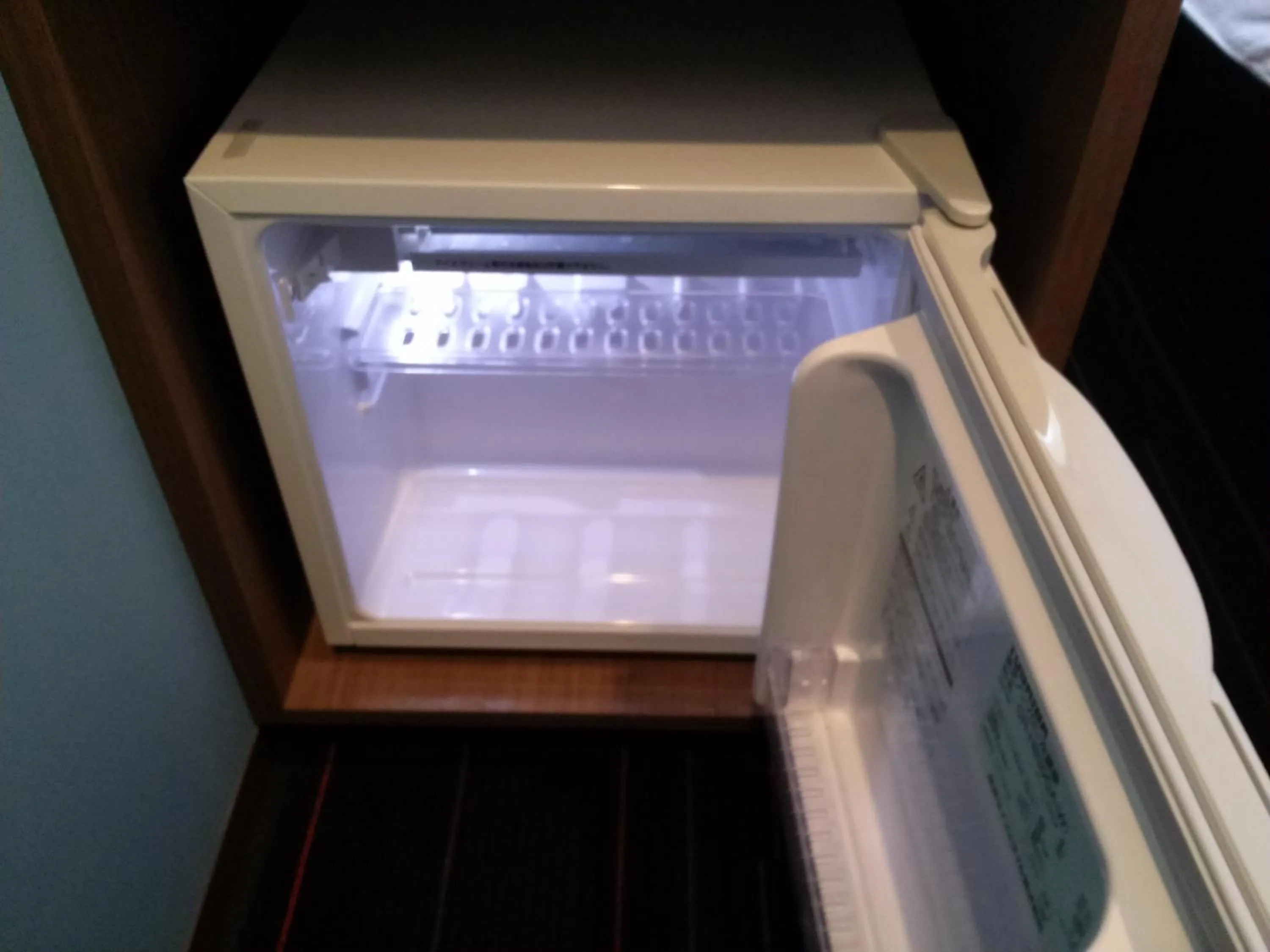 Area and facilities in the b shimbashi