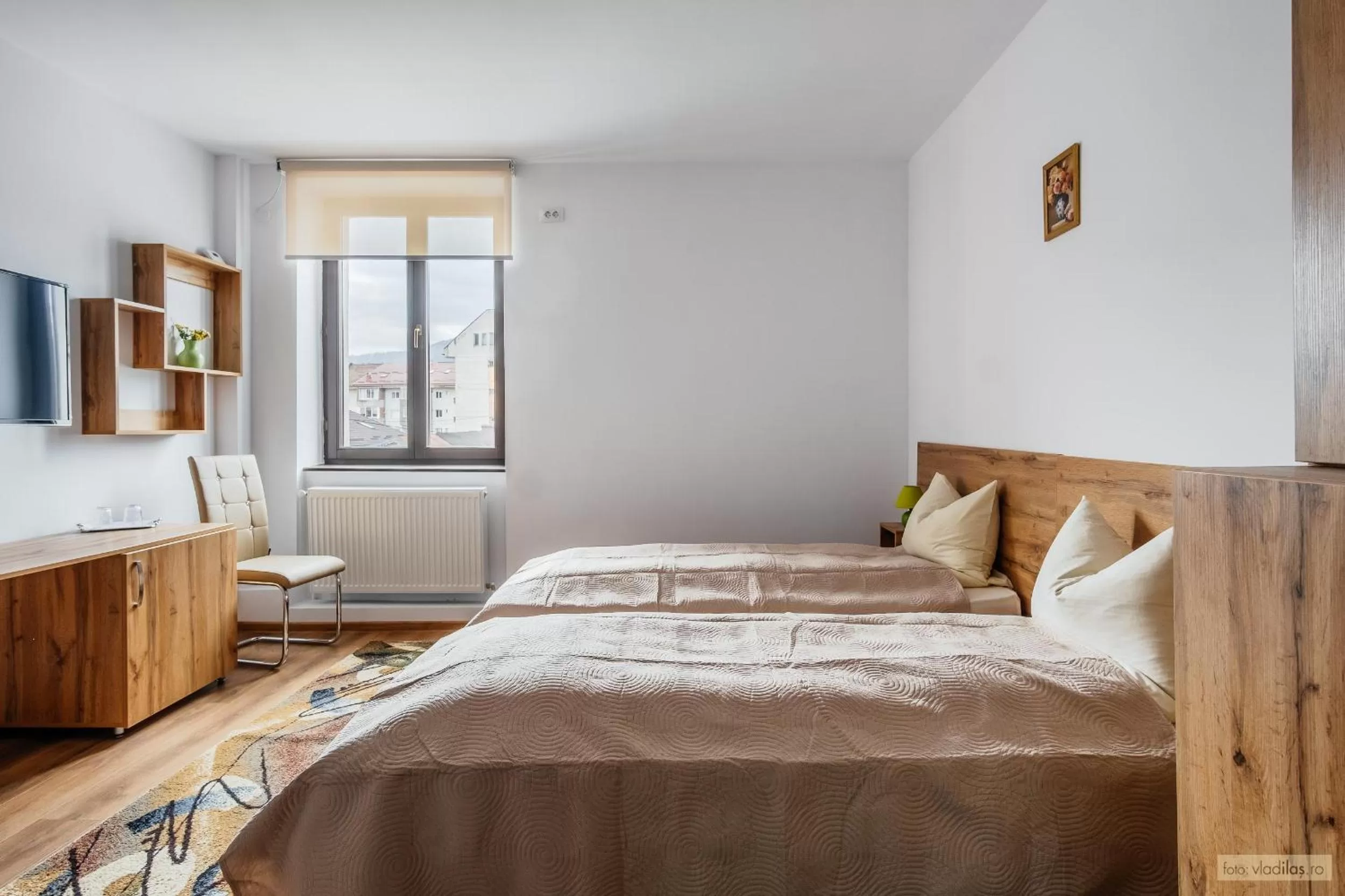 Bed in Hotel Carpati