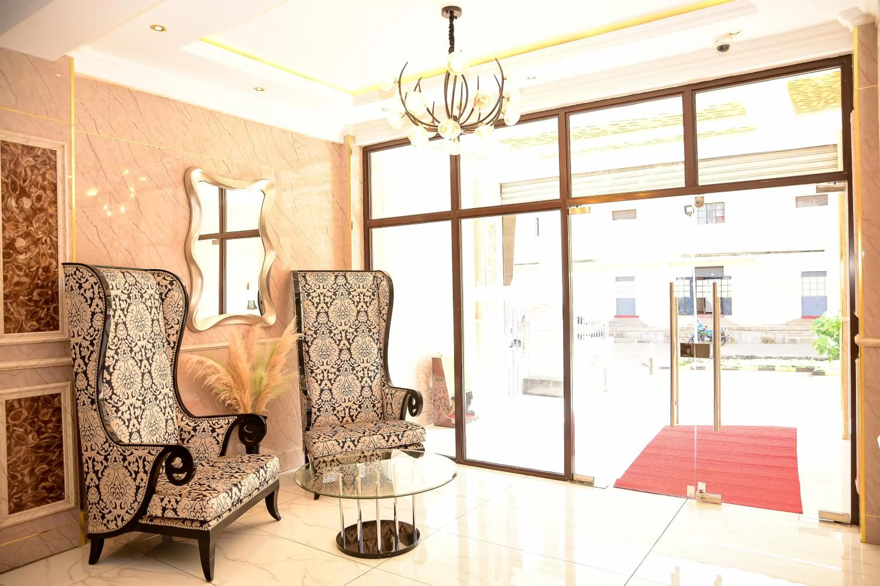 Lobby or reception in LA BEILA HOTEL MERU