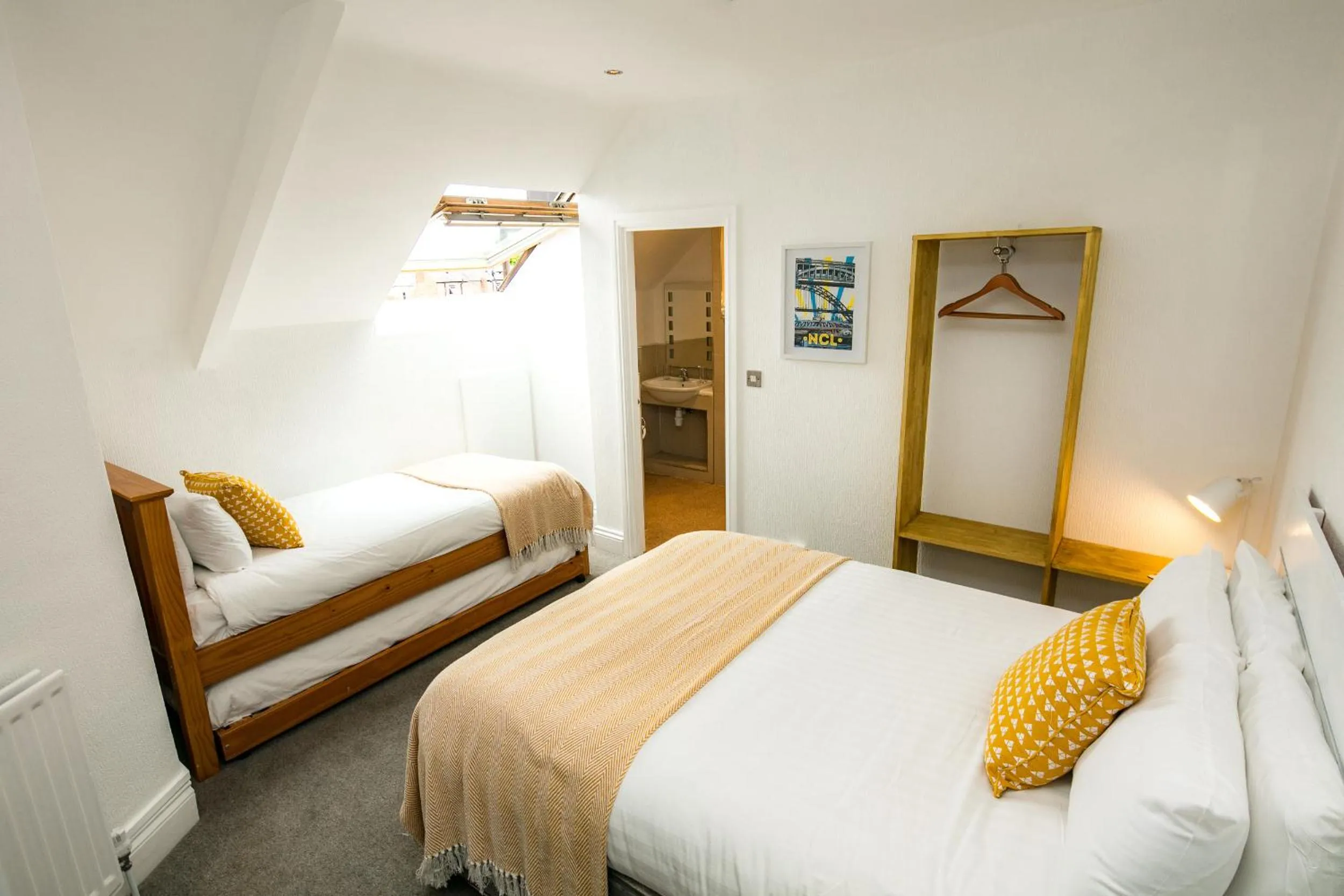 Photo of the whole room in Kenilworth Hotel