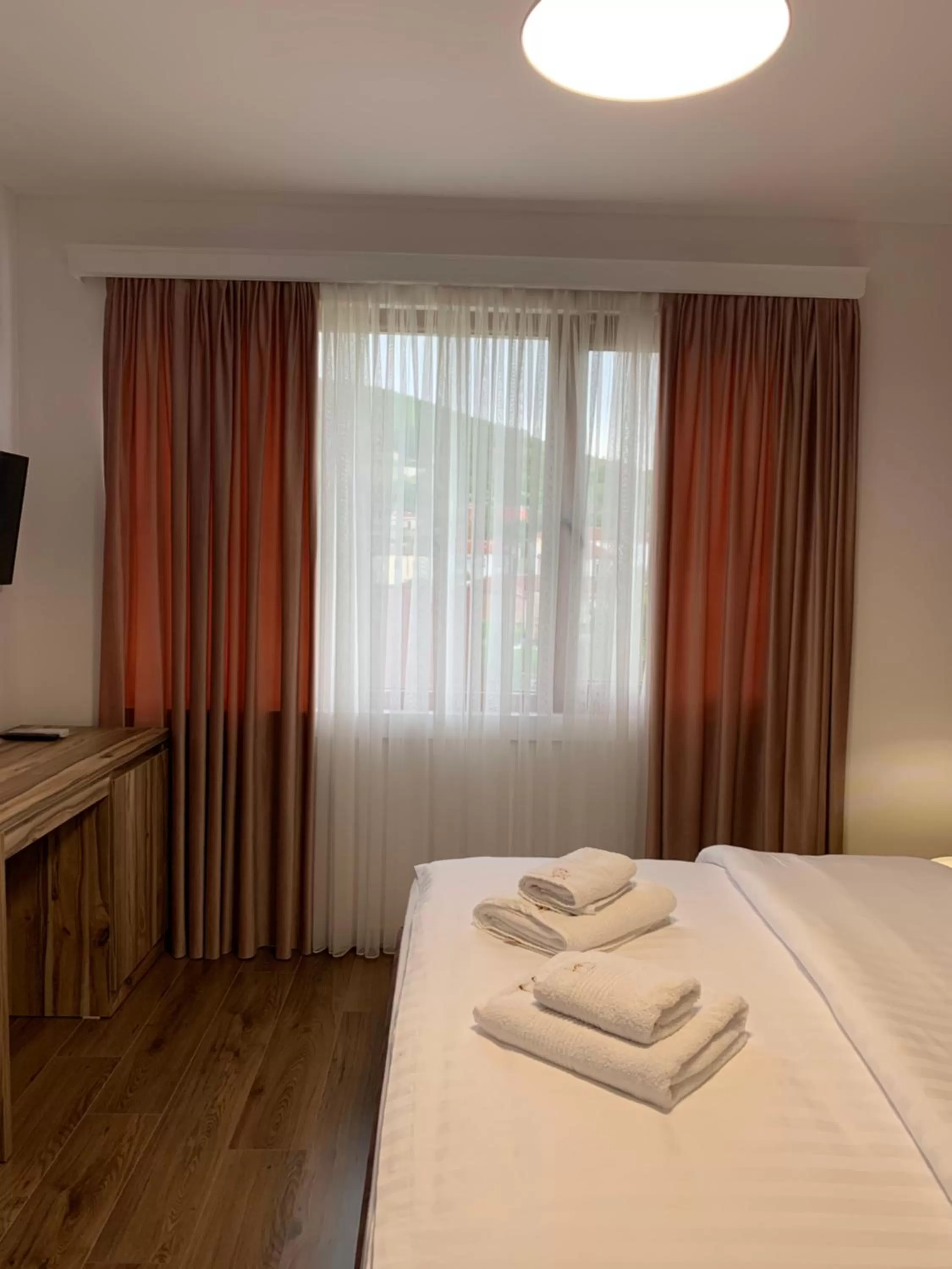 Bed in Grand Hotel Pogradec