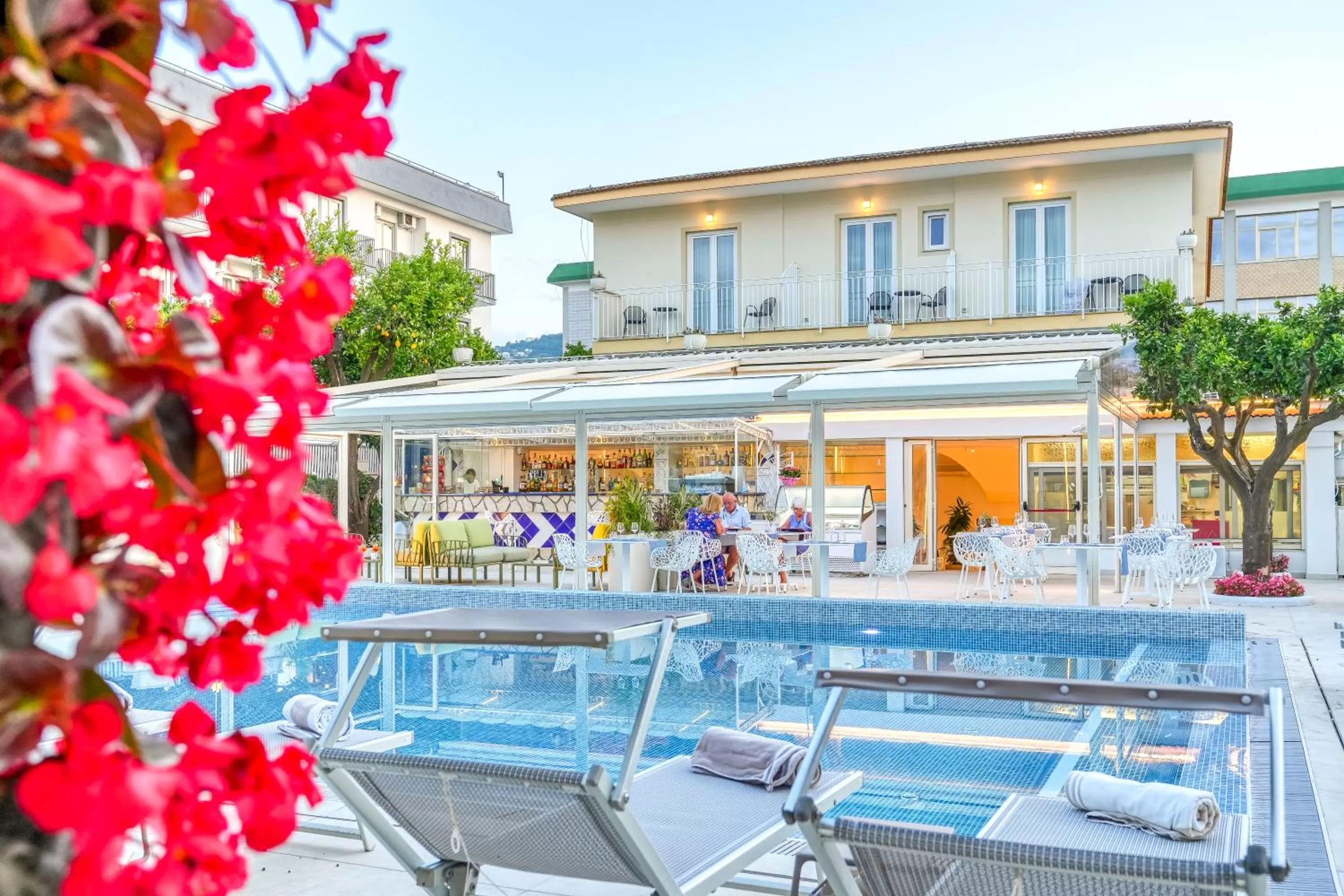 Property building in Hotel Florida