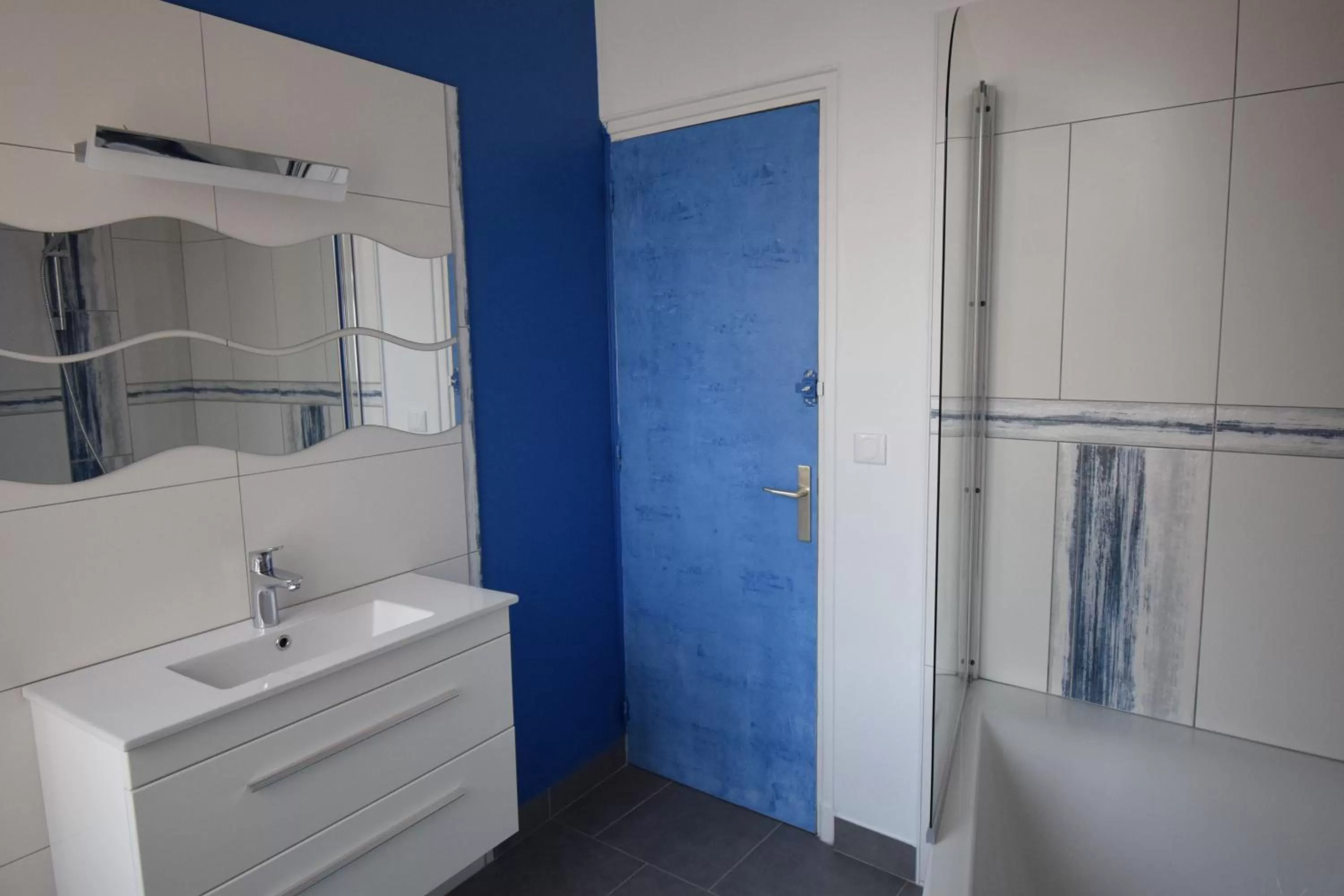 Bathroom in Art Home BnB