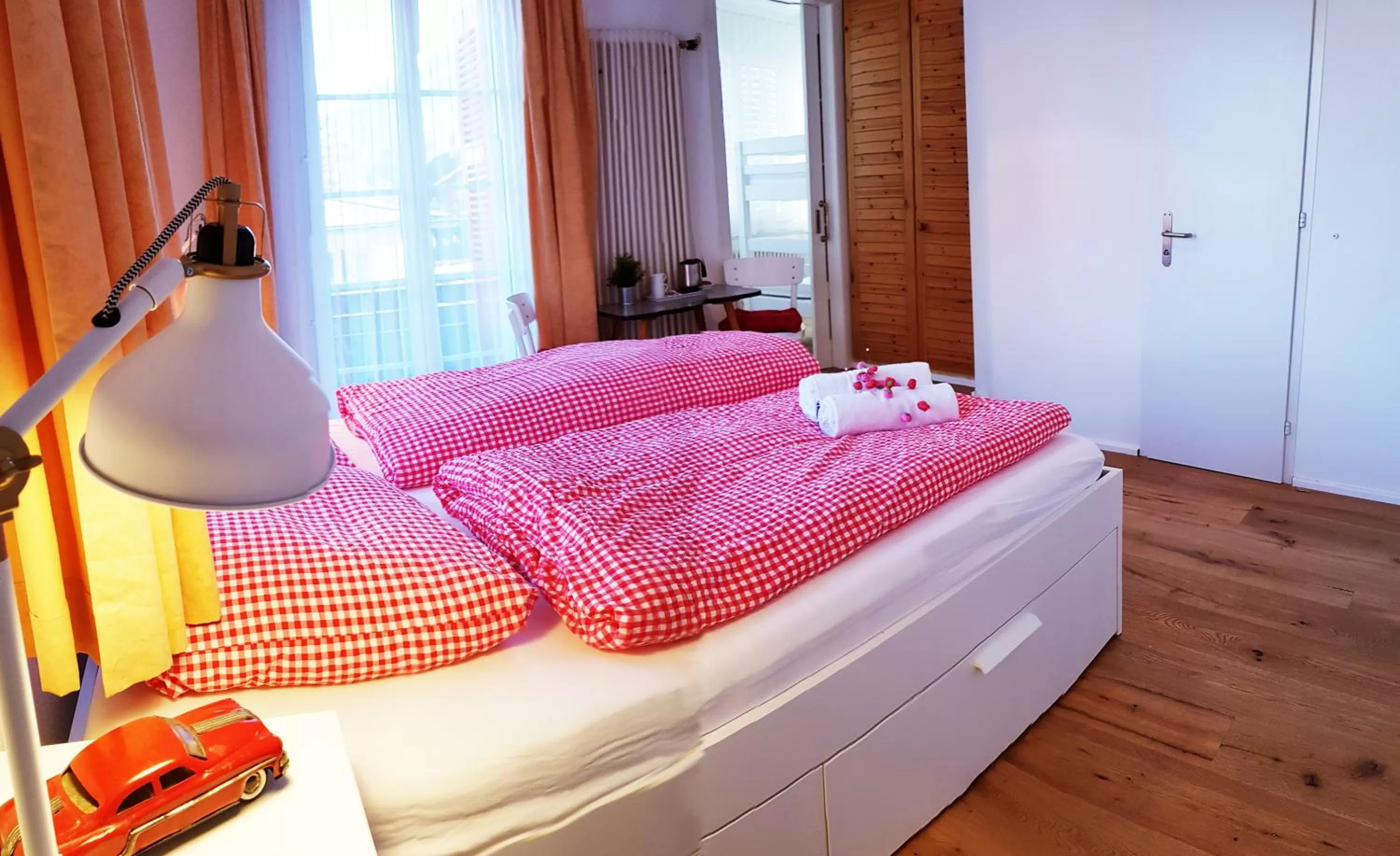 Photo of the whole room, Bed in Adventure Guesthouse Interlaken