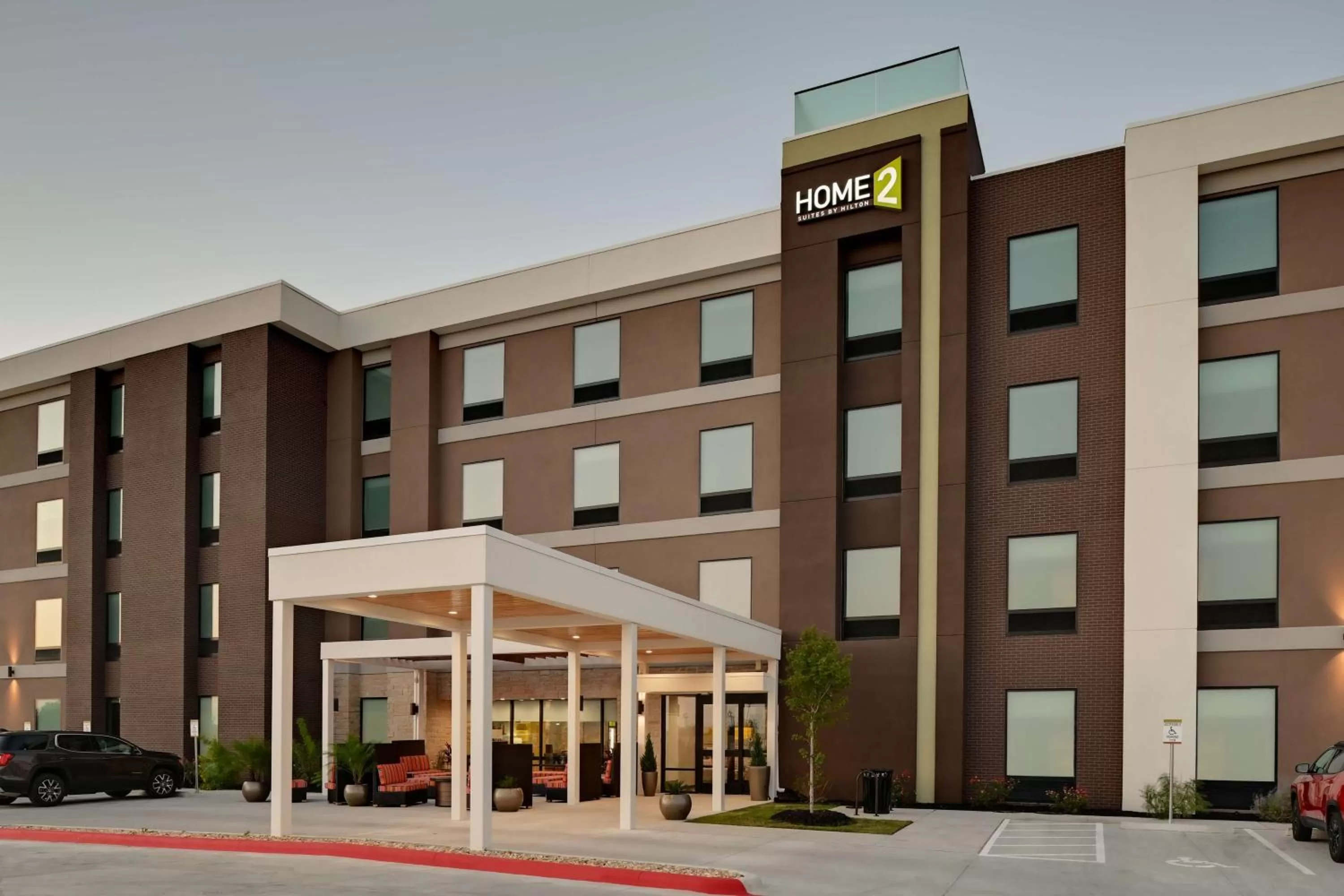 Property building in Home2 Suites By Hilton Temple