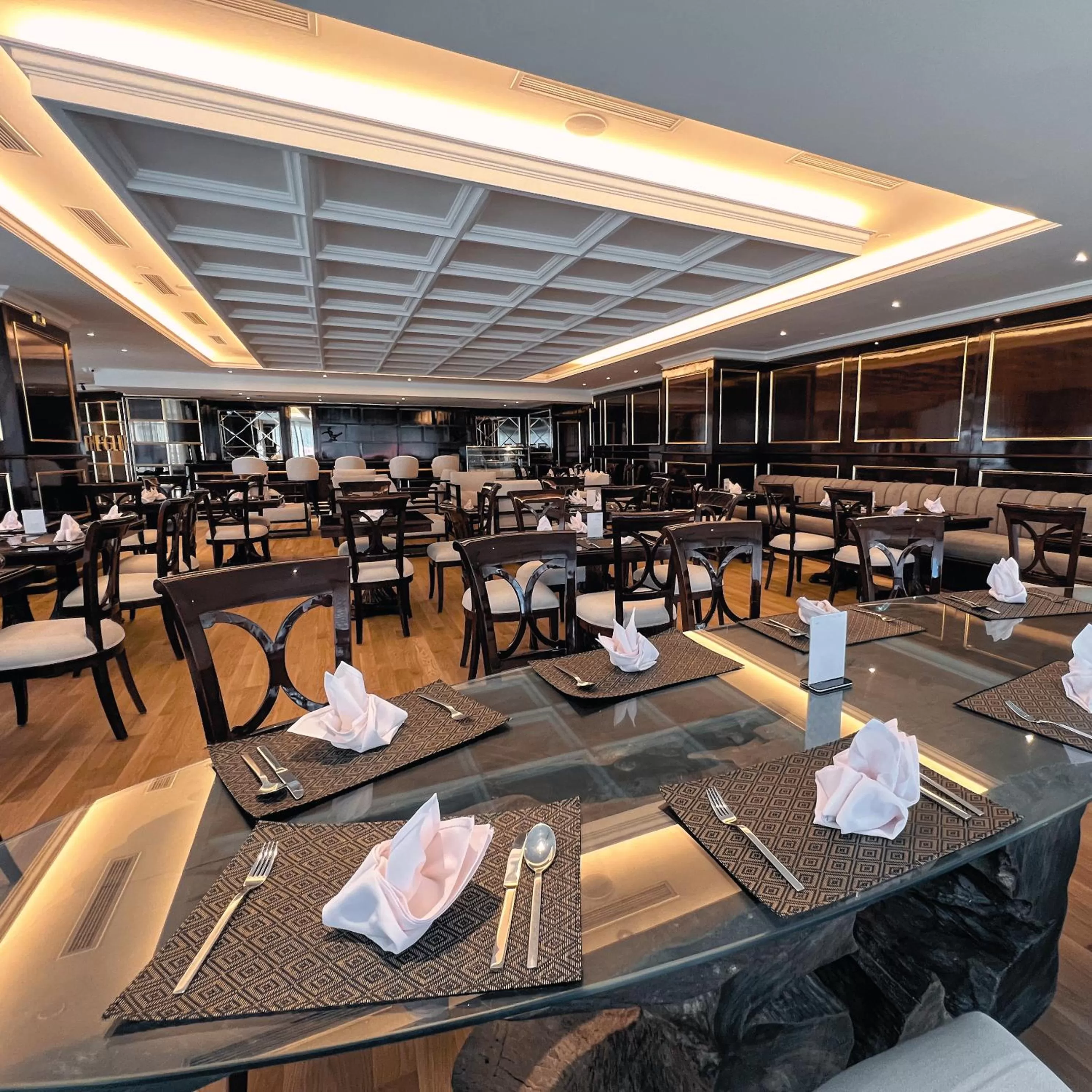 Puteri Wing - Riverside Majestic Hotel