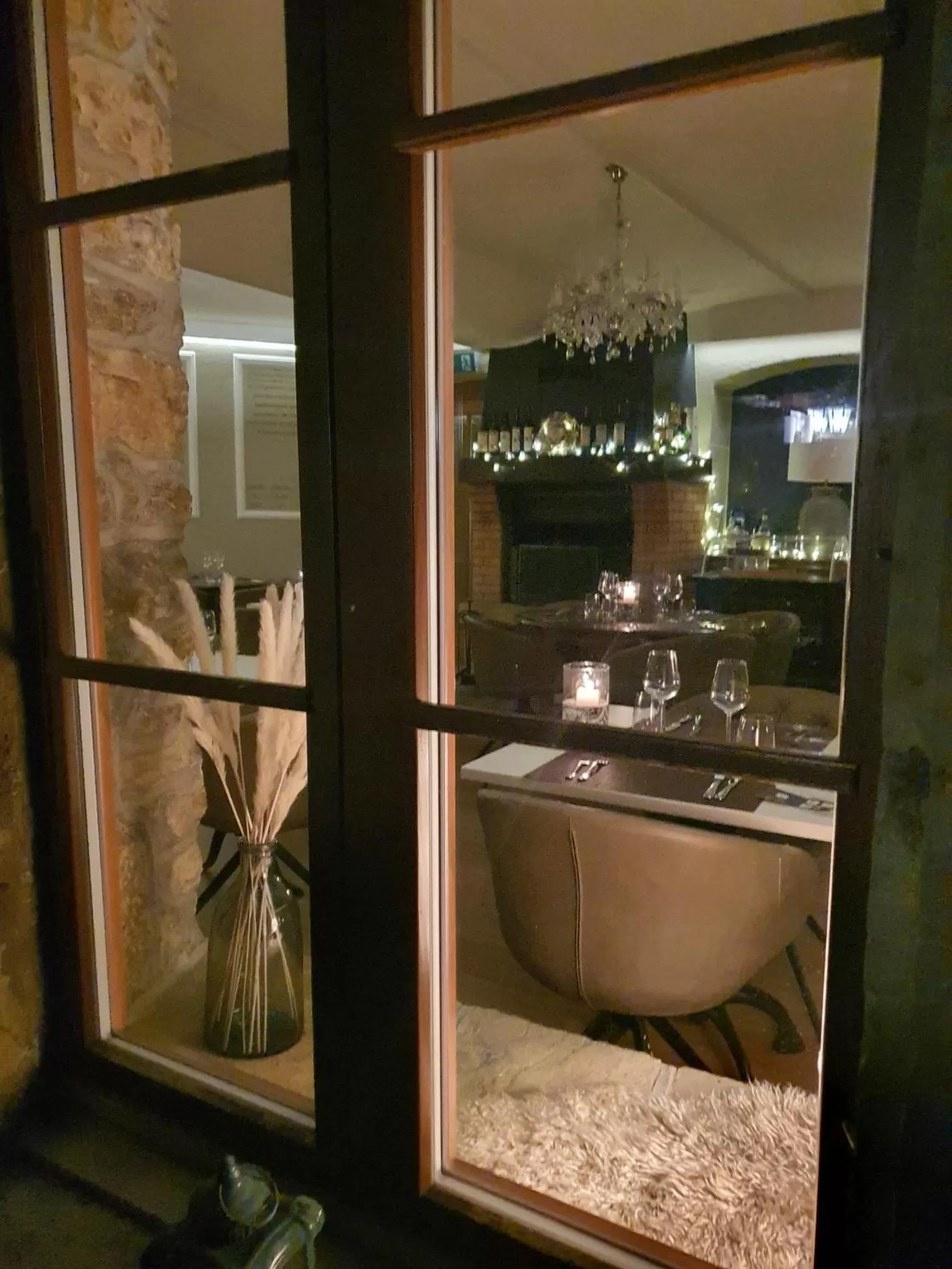 Restaurant/places to eat in Hôtel Restaurant Bellevue