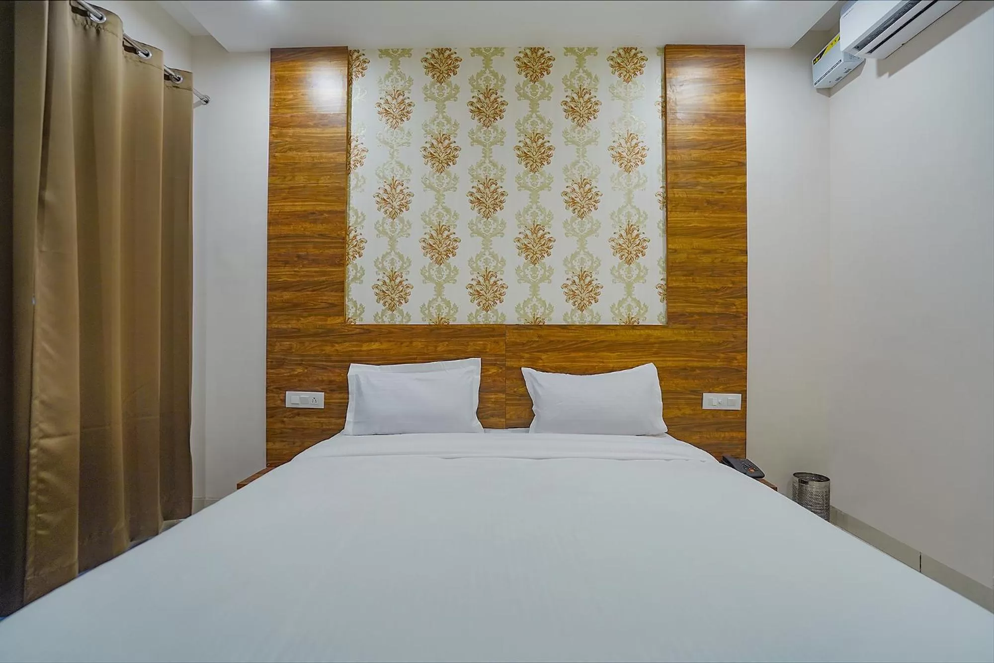 Bedroom, Bed in FabHotel HC Mohali Inn