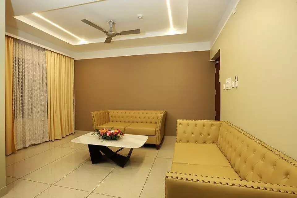 Executive Suite in Hotel New York Square Executive Suite in Hotel New York Square