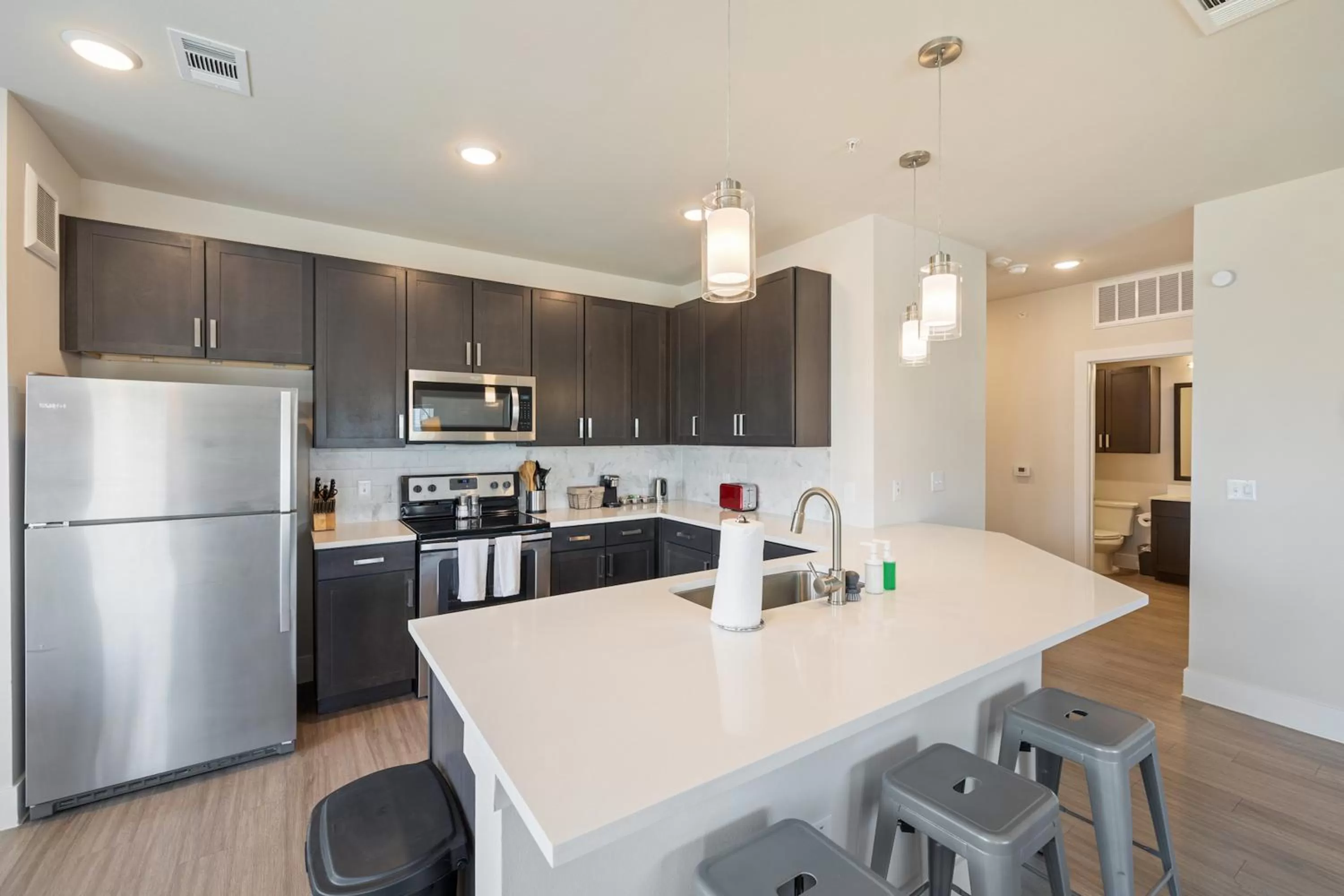 Kitchen or kitchenette in Kasa Southeast-Airport Austin