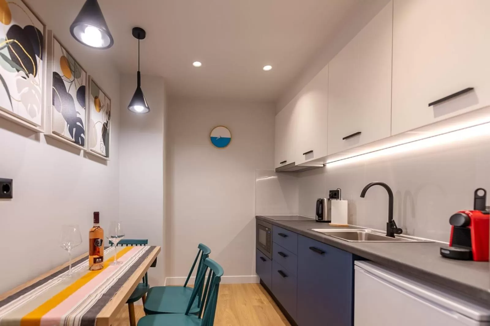 Kitchen or kitchenette in A&N Athens Luxury Apartments - Ermou