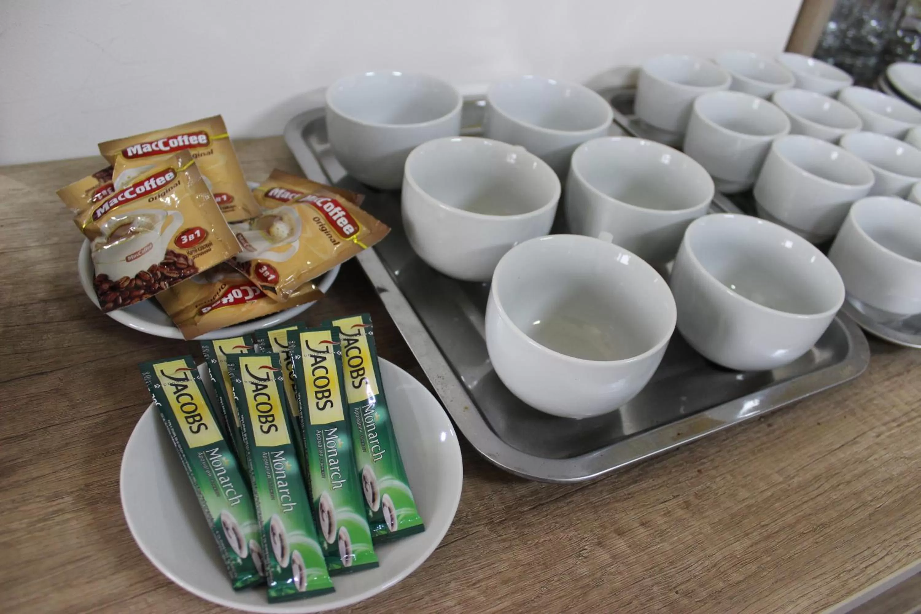 Food and drinks in Hotel Garanti