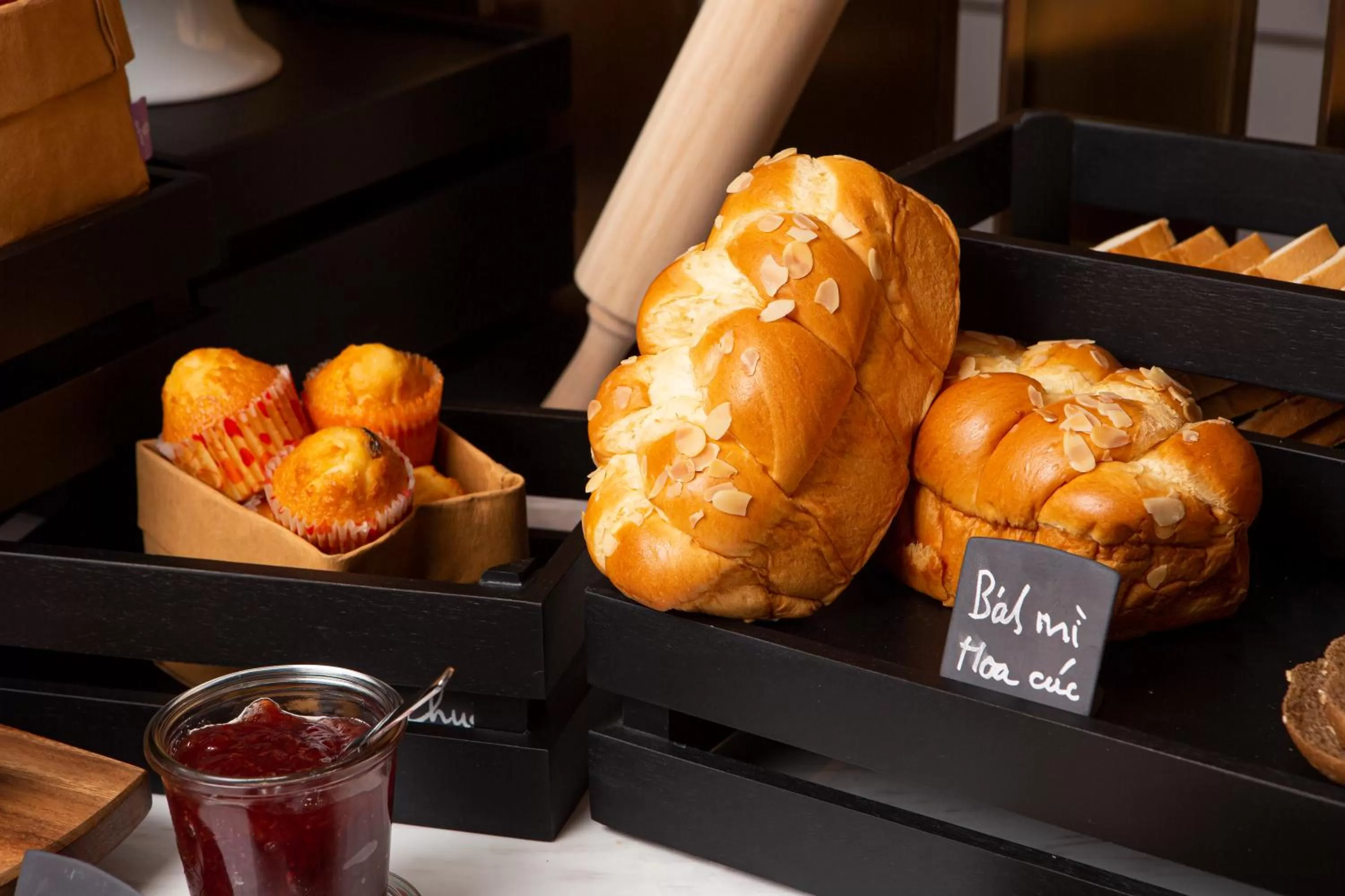 Food in D'Lecia Ha Long Hotel