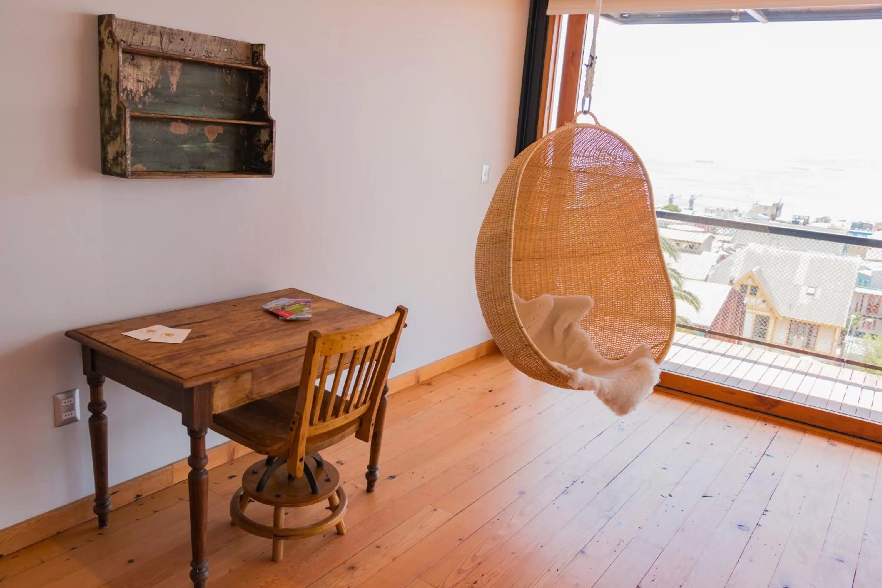 Bedroom in Augusta Hotel