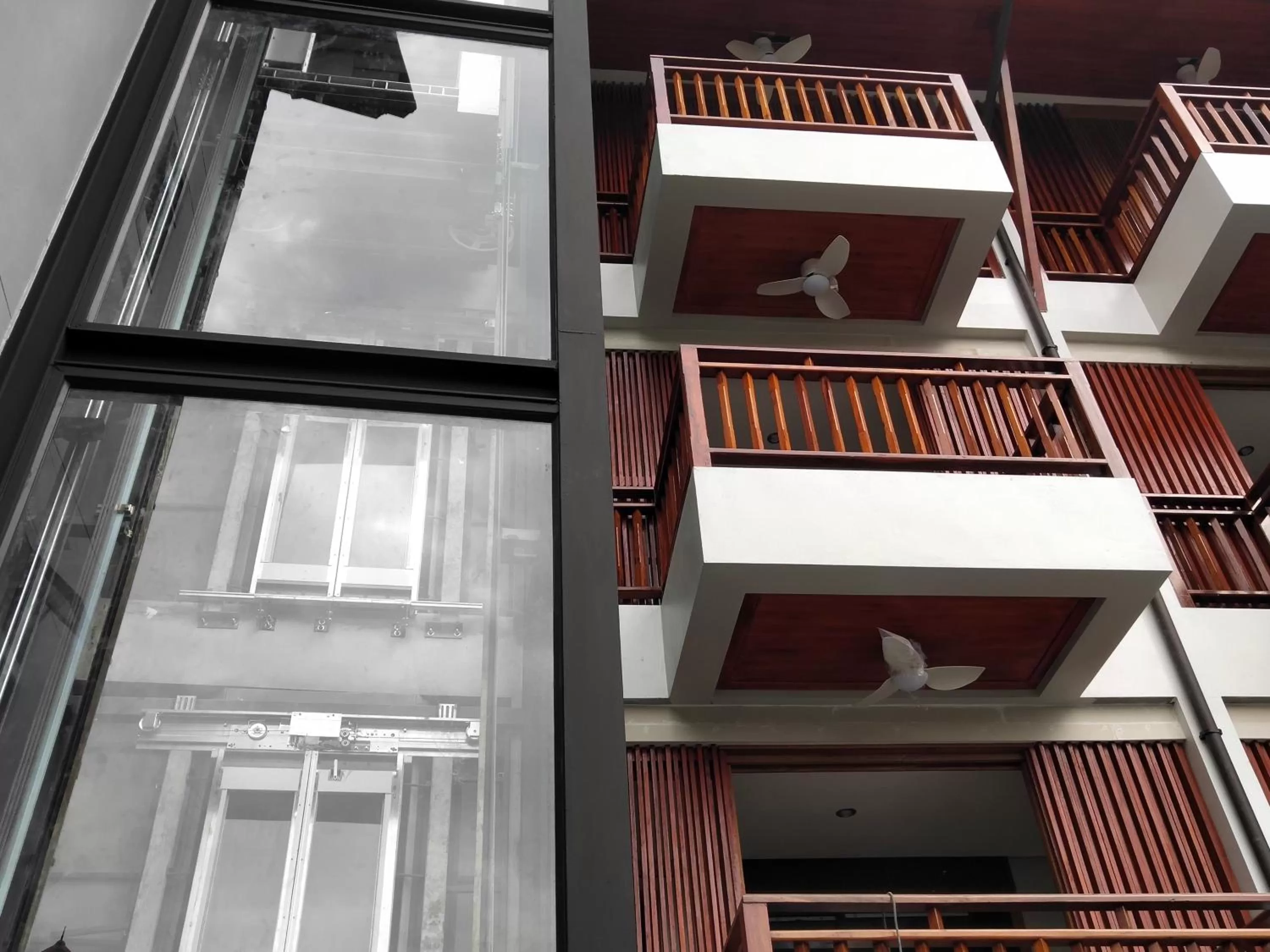 Decorative detail in Hotel De Wualai