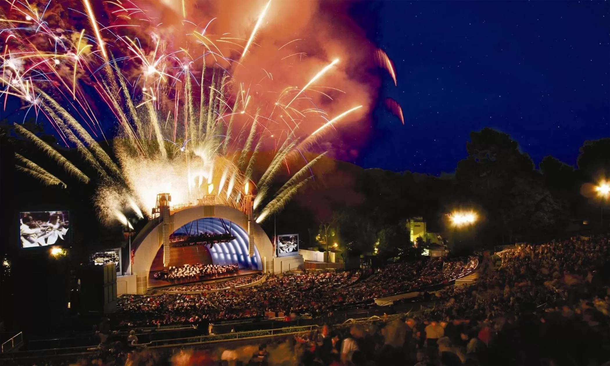 Nearby landmark in Loews Hollywood Hotel