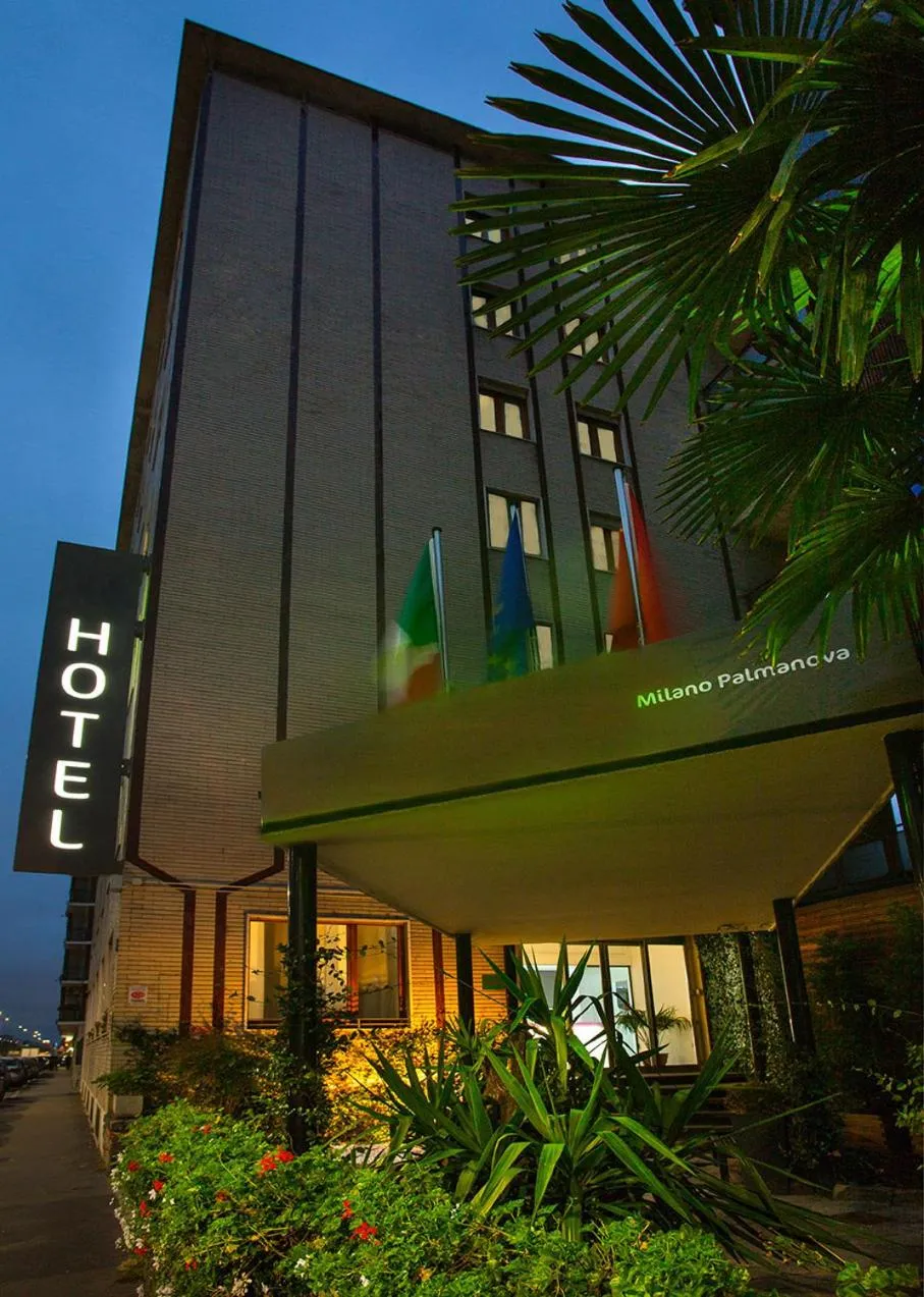Facade/entrance in Hotel Milano Palmanova