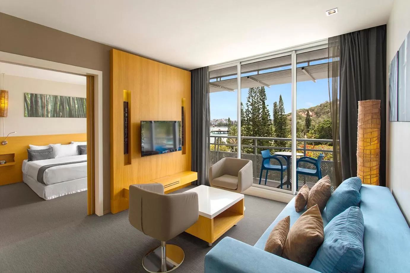 Day, Bed in Chateau Royal Beach Resort & Spa, Noumea