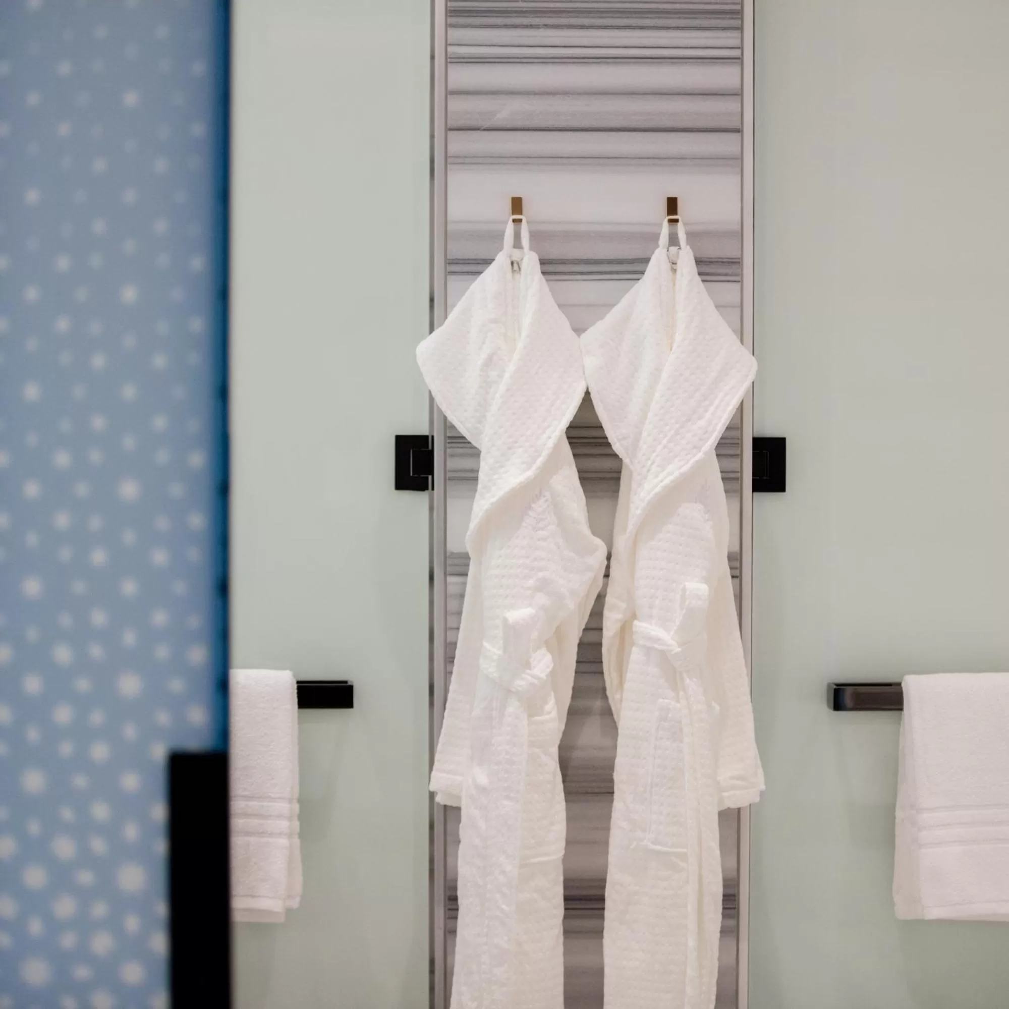 Bathroom in Four Seasons Hotel Kuwait at Burj Alshaya
